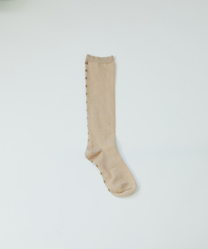 【ADIEU TRISTESSE】バックフラワードットハイソックス 詳細画像 ベージュ 1