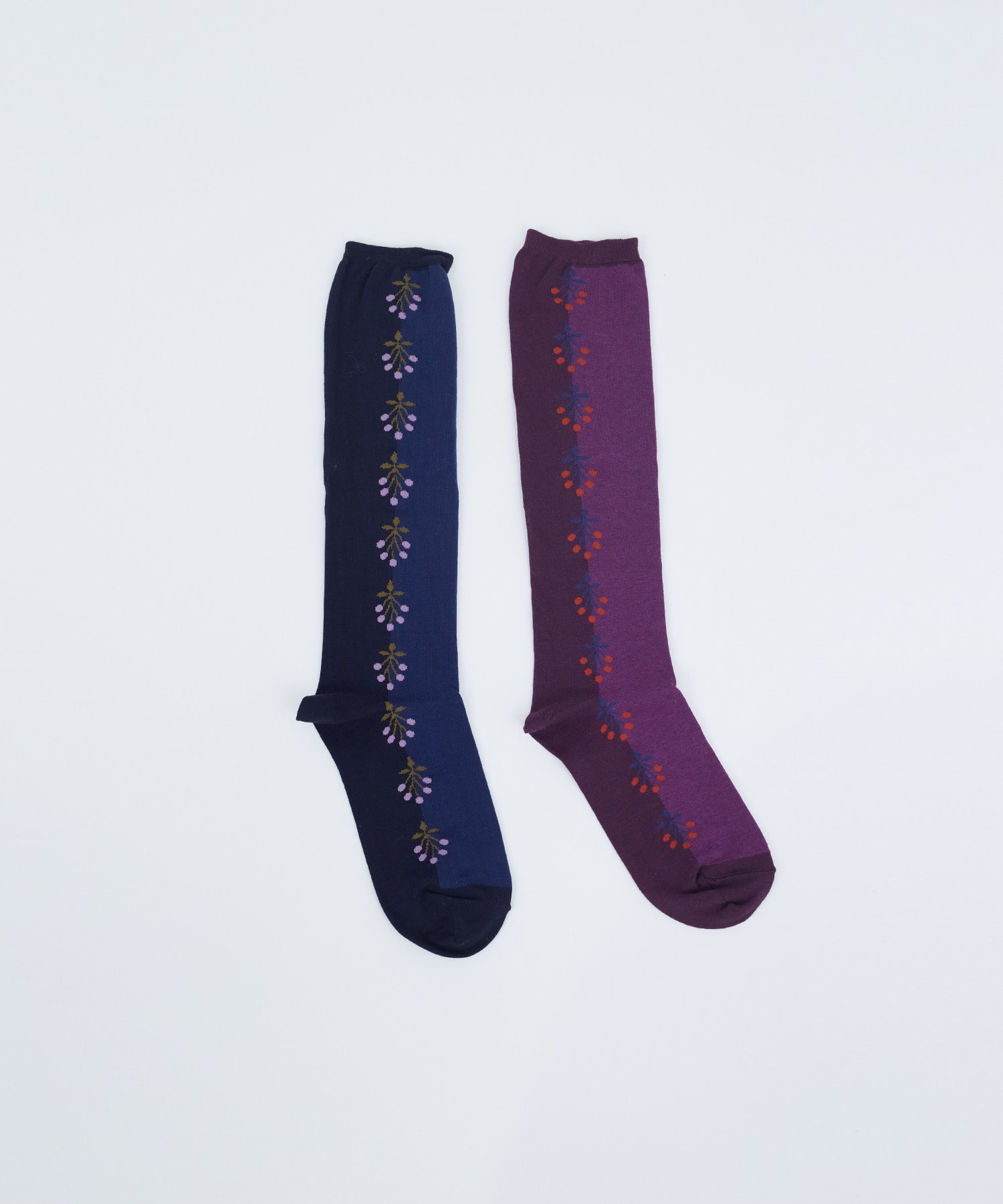 【ADIEU TRISTESSE】ライン配色ハイソックス 詳細画像 ネイビー 1