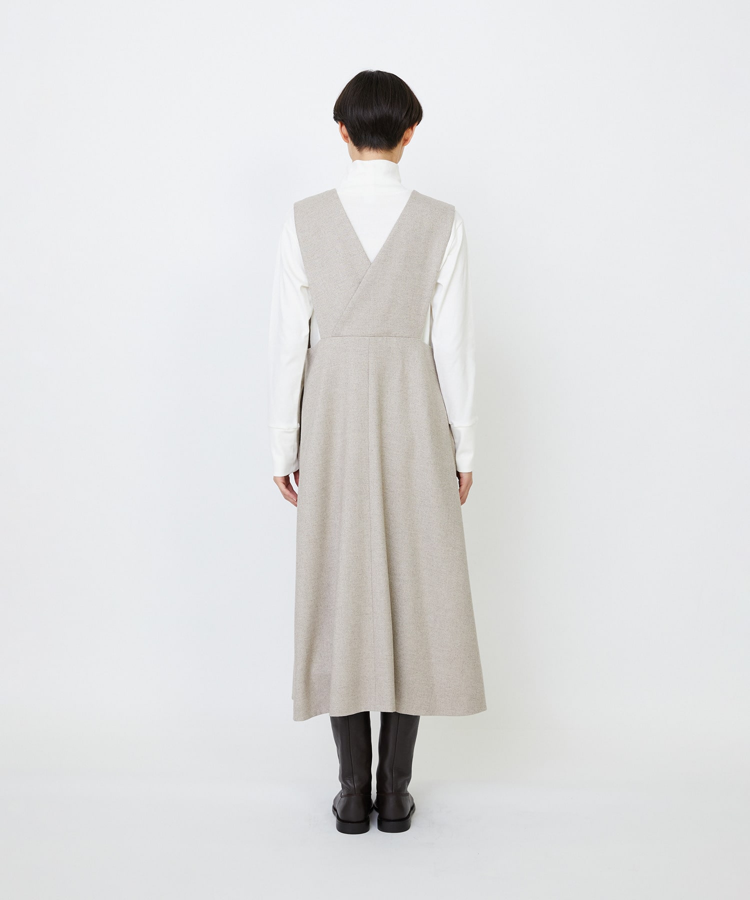 【LOISIR】【10月お気に入り登録ブランド内5位】Vネックジャンパースカート 詳細画像 ブラック 17