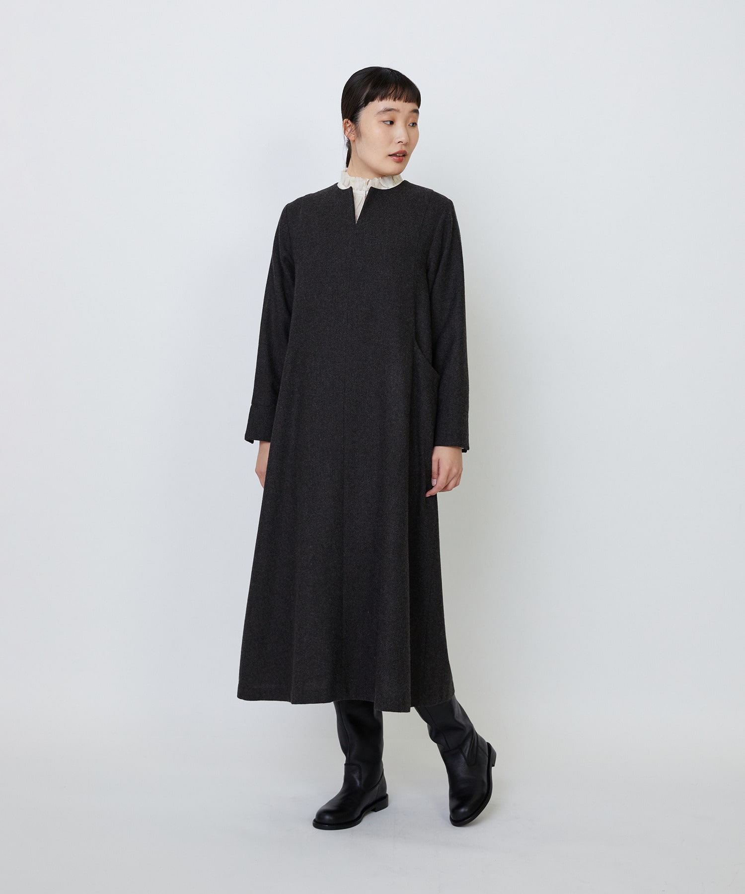 【LOISIR】エステルウールエターミンキーネックワンピース 詳細画像 ブラウン 3