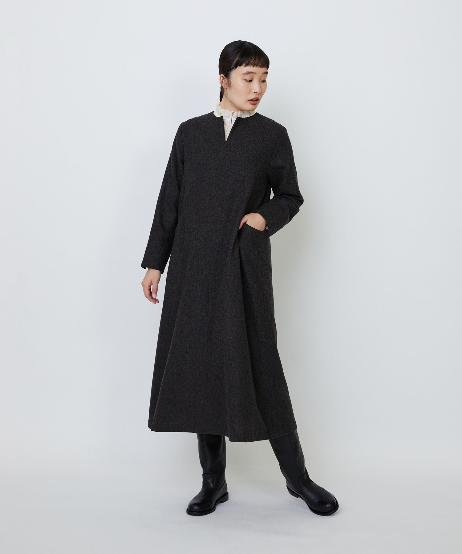 【LOISIR】エステルウールエターミンキーネックワンピース 詳細画像 ブラウン 4