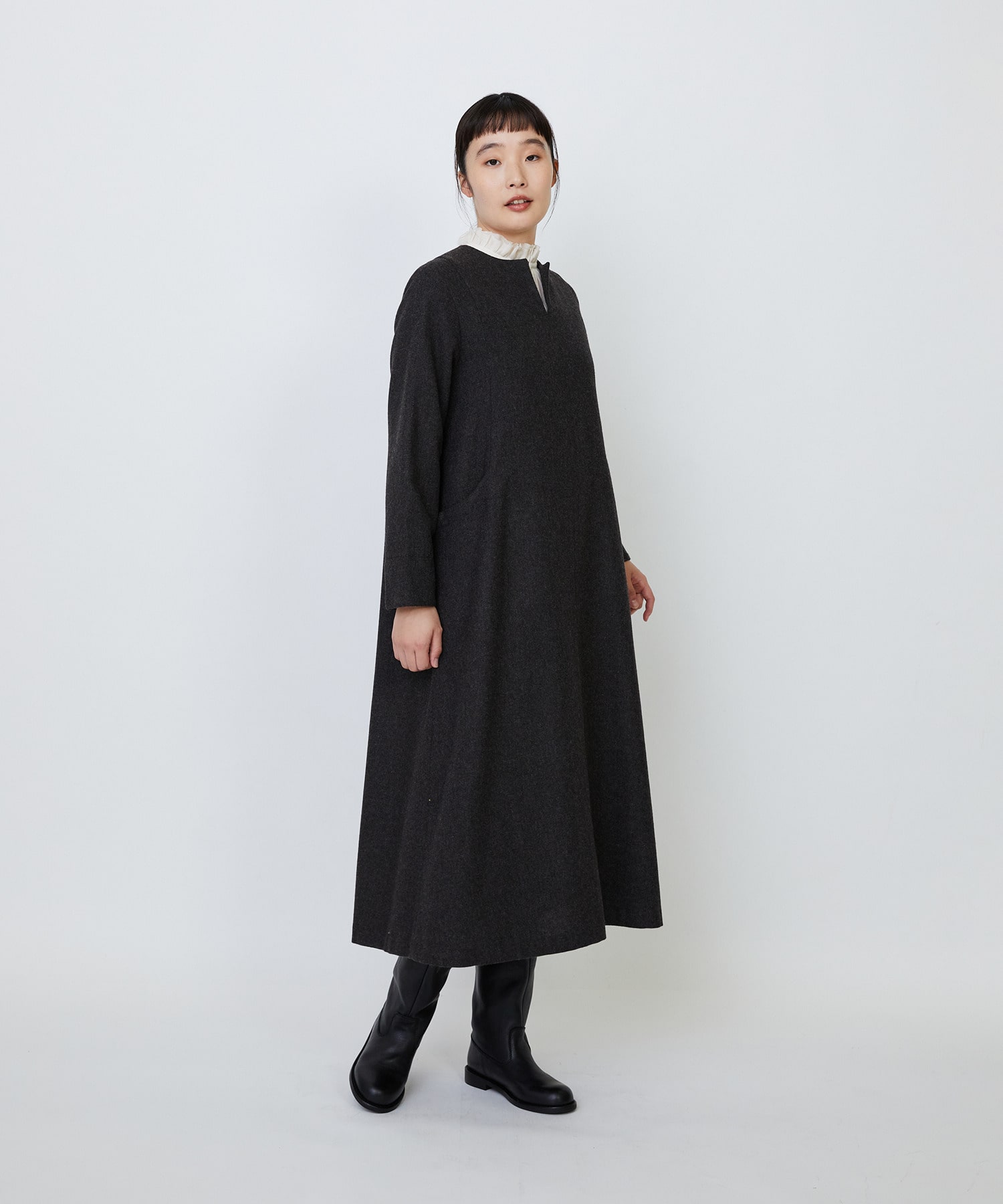 【LOISIR】エステルウールエターミンキーネックワンピース 詳細画像 ブラウン 5