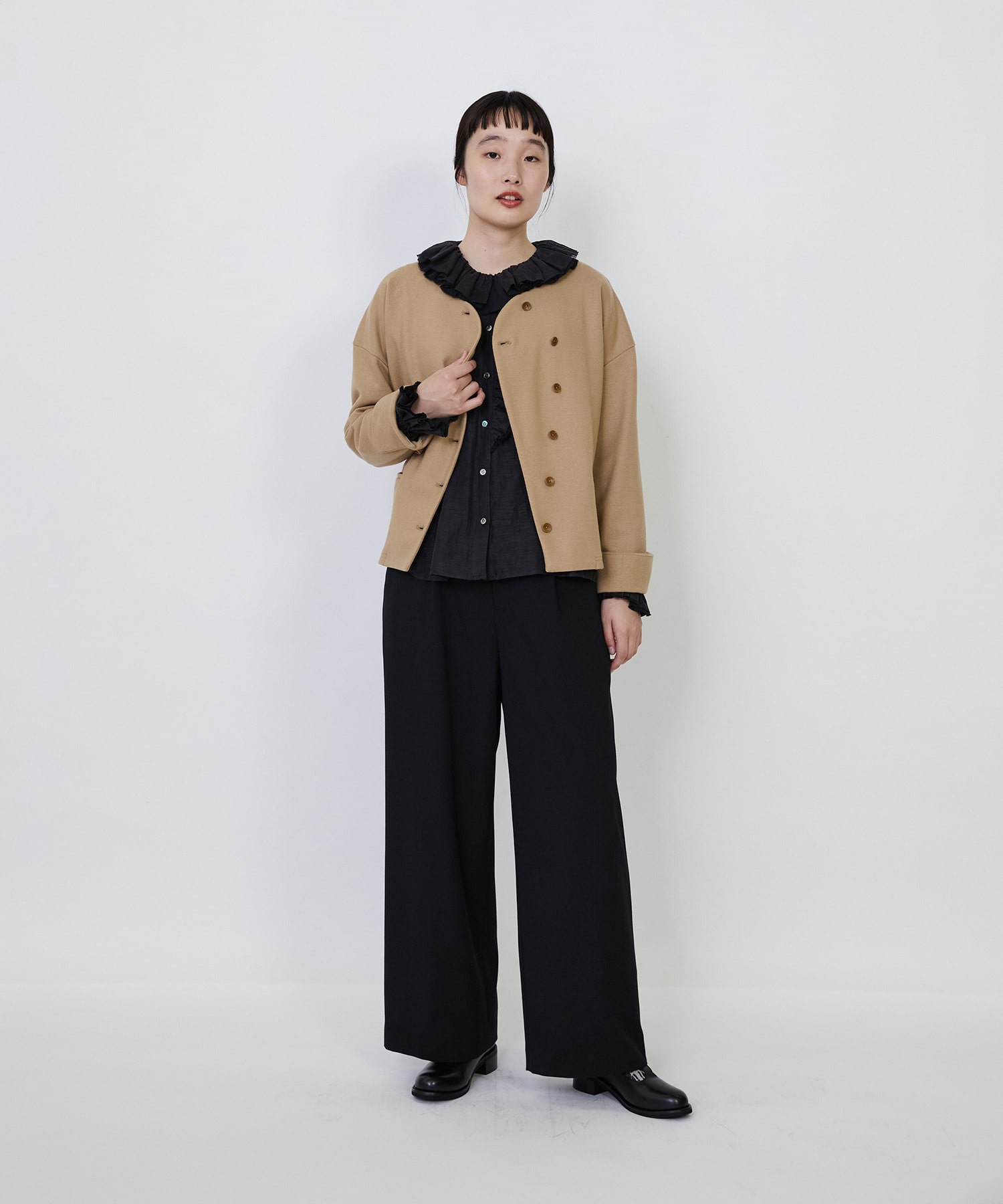 【LOISIR】｜2BUY10%OFF・3BUY20%OFF｜エステルリネンカールマイヤーフリルデザインブラウス 詳細画像 ブラック 1