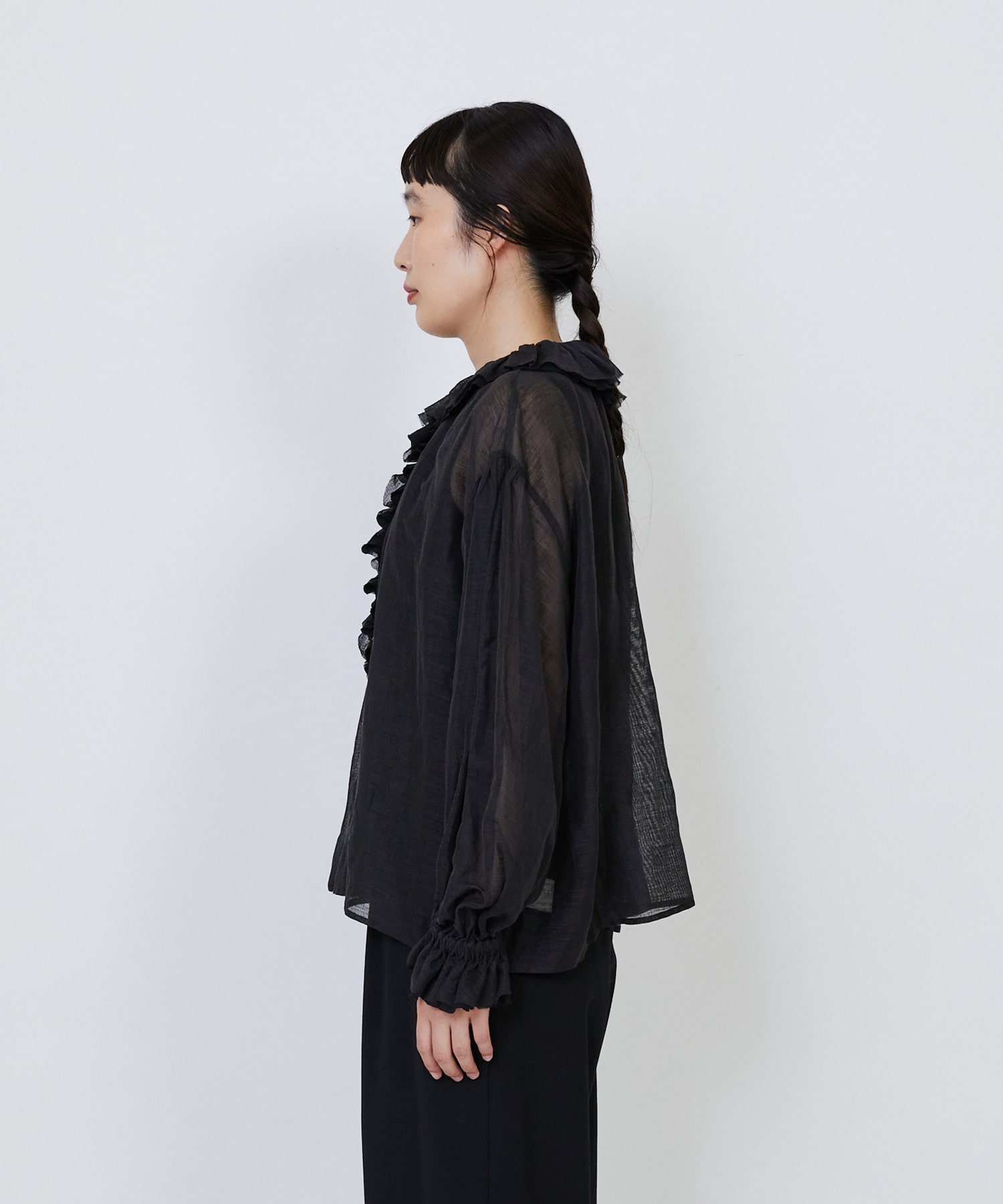 【LOISIR】｜2BUY10%OFF・3BUY20%OFF｜エステルリネンカールマイヤーフリルデザインブラウス 詳細画像 ブラック 10