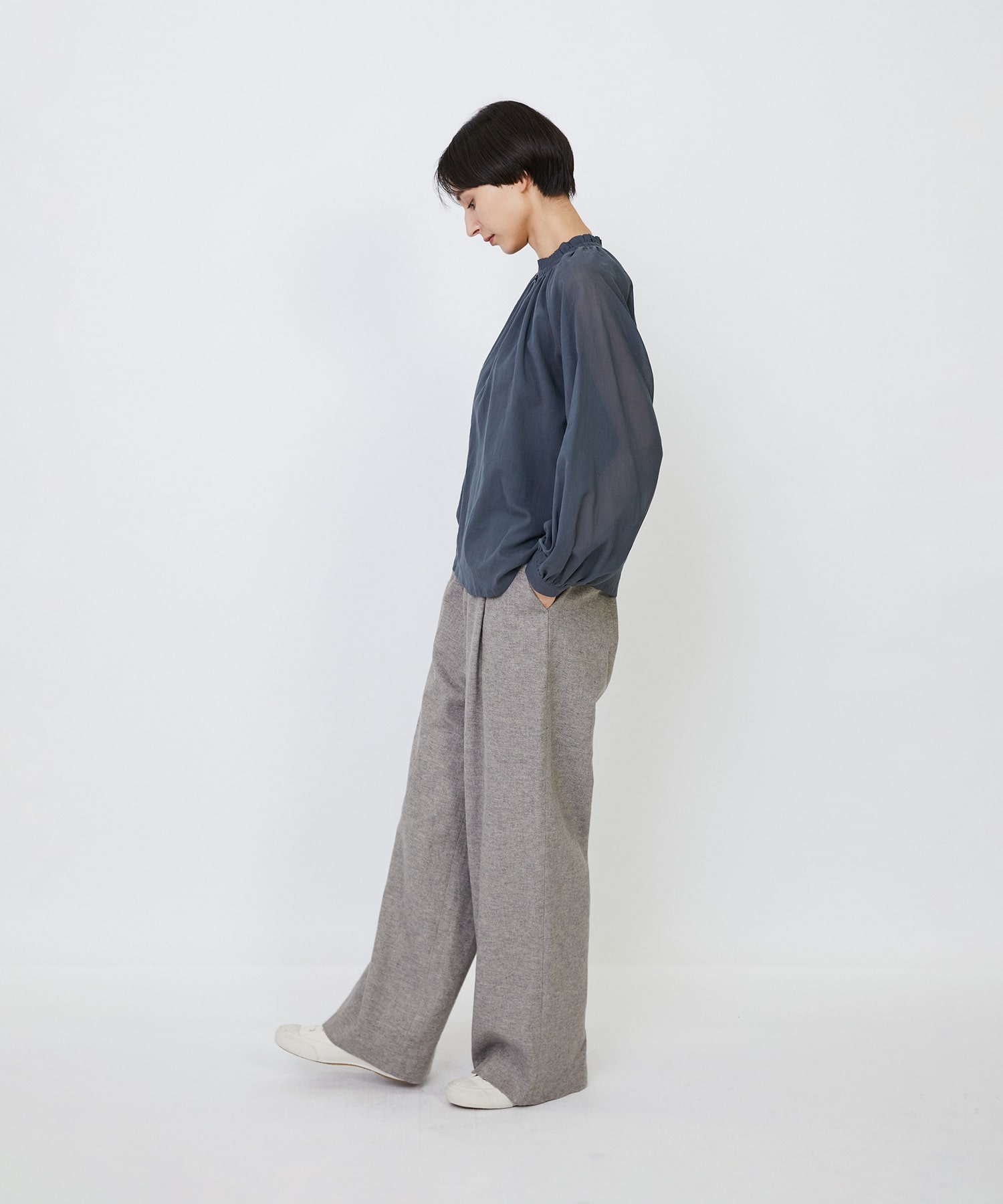 【LOISIR】｜2BUY10%OFF・3BUY20%OFF｜コットンボイルタックフリルブラウス 詳細画像 チャコールグレー 19