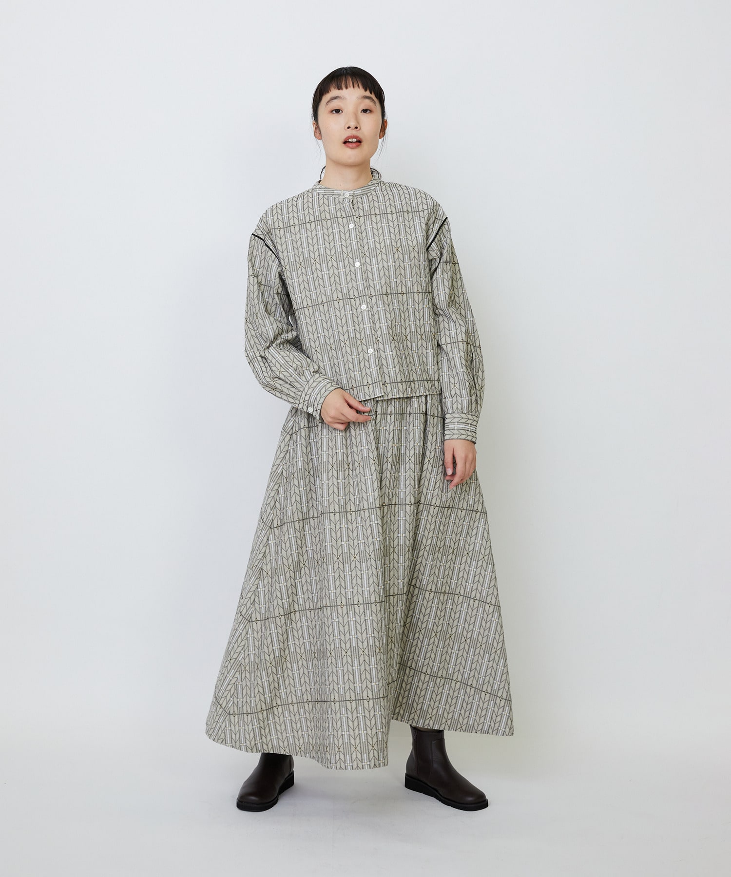 【LOISIR】オリジナルジャカードブラウス 詳細画像 ブラウン系その他 3