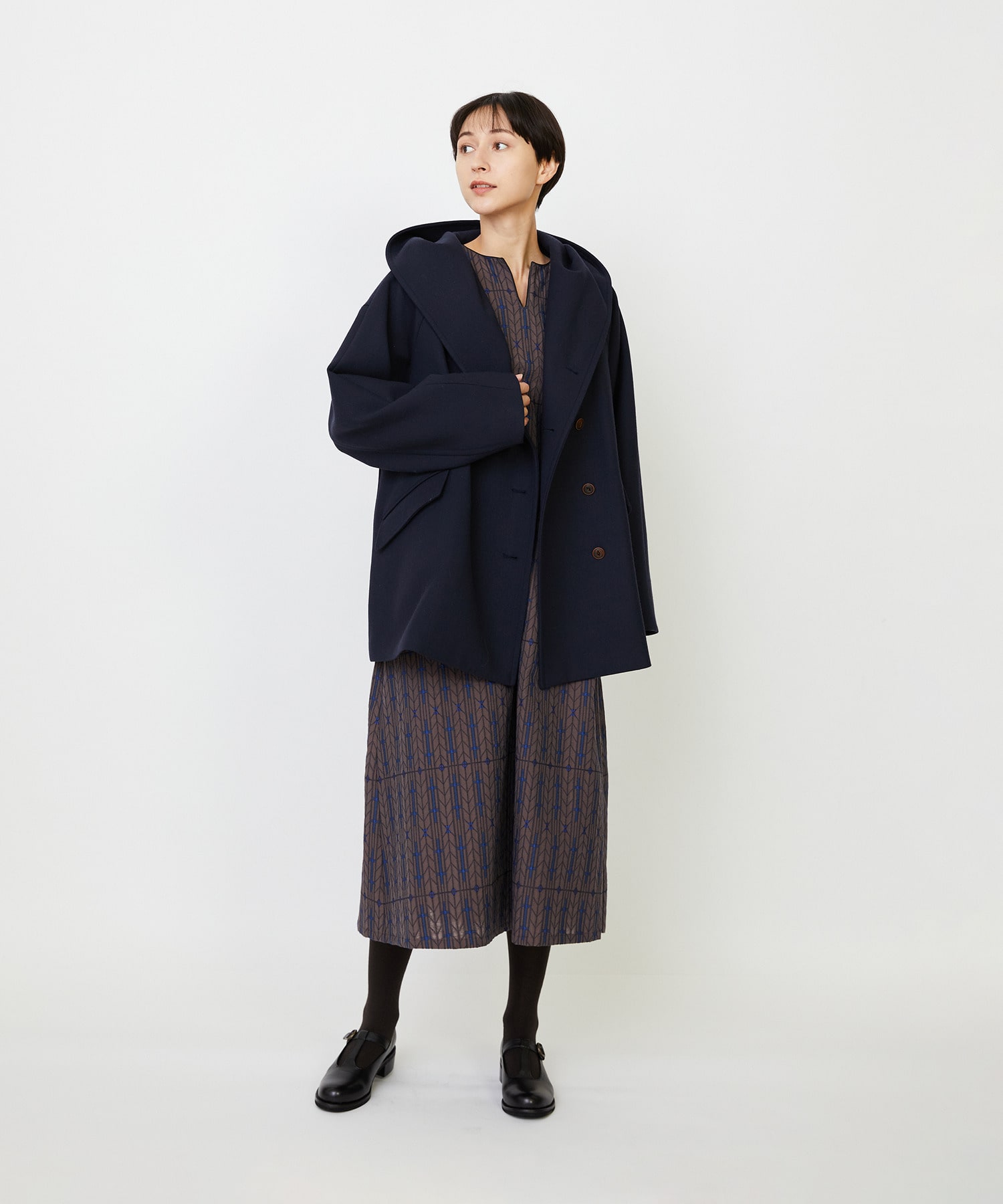 【LOISIR】｜2BUY10%OFF・3BUY20%OFF｜【11月ベストセラーブランド内3位】フーディショートコート 詳細画像 チェック 11