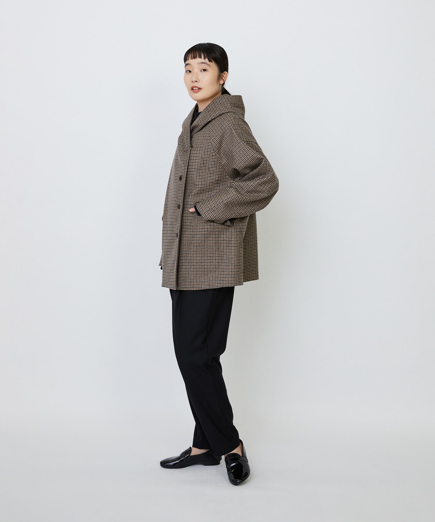 【LOISIR】｜2BUY10%OFF・3BUY20%OFF｜【11月ベストセラーブランド内3位】フーディショートコート 詳細画像 チェック 4