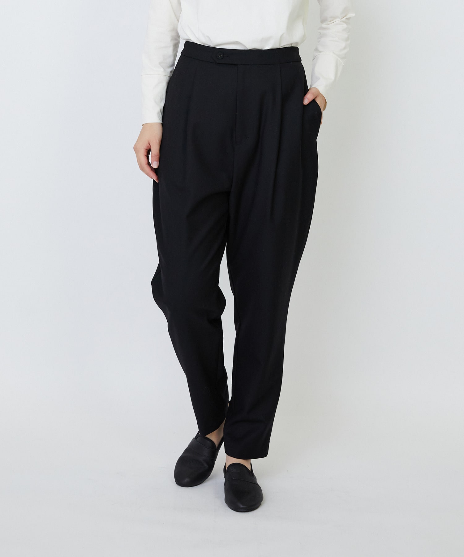 【LOISIR】ウール混ツイルストレッチジョッパーズパンツ 詳細画像 ブラック 1