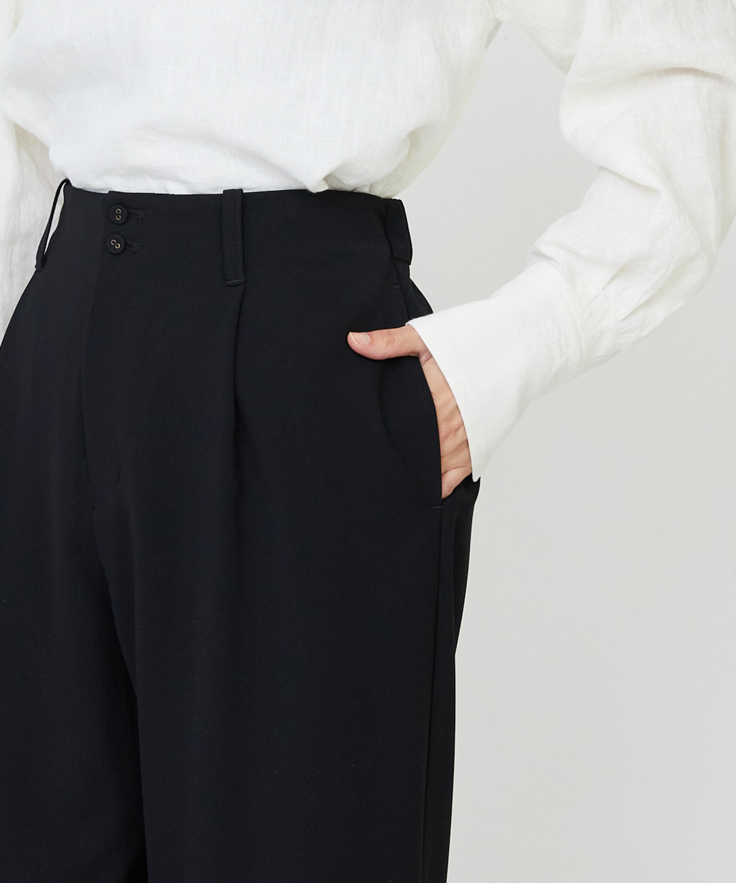 【LOISIR】エコダブルクロスクロップドパンツ 詳細画像 ブラック 12