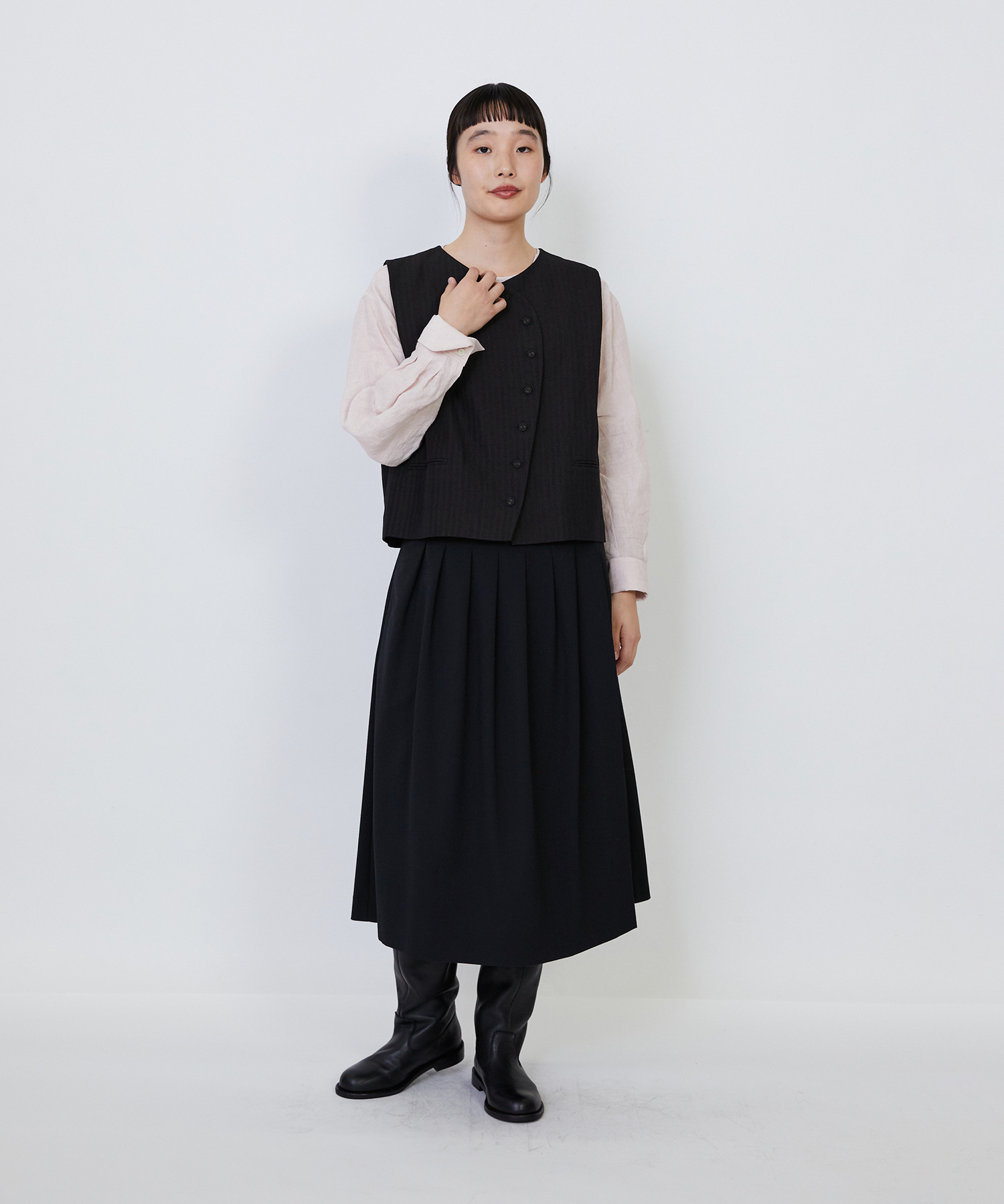 【LOISIR】ウールリネンヘリンボーンベスト 詳細画像 チャコールグレー 6