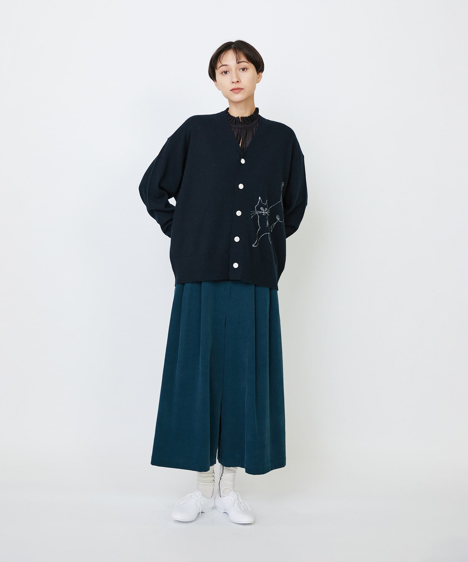 【LOISIR】【EC限定・アーティストコラボ】LOISIR×TORANEKOBONBONインターシャニットカーディガン 詳細画像 ブラック 3