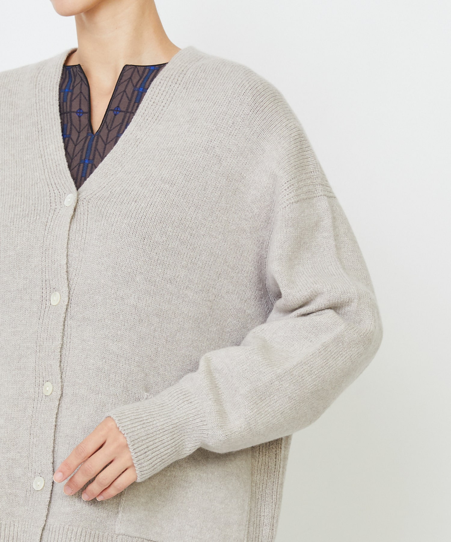 【LOISIR】ホールガーメントカシミヤ混天竺カーディガン 詳細画像 ベージュ 20