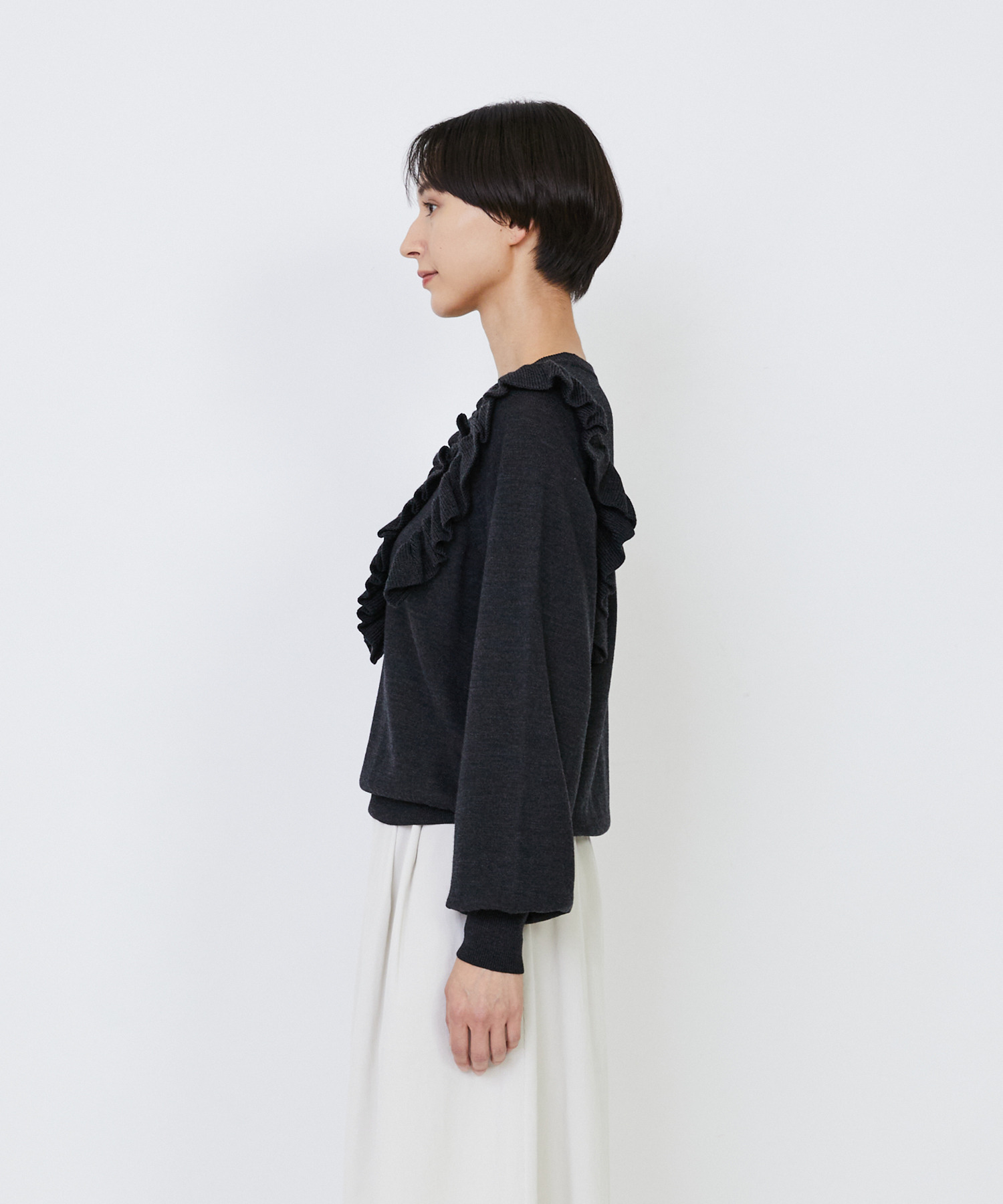 【LOISIR】｜2BUY10%OFF・3BUY20%OFF｜ウール梳毛天竺フリルプルオーバー 詳細画像 チャコールグレー 21