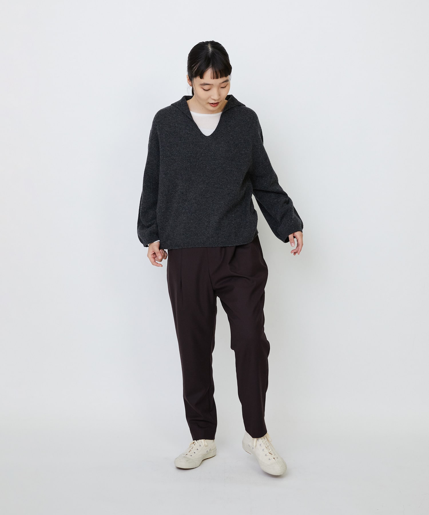 【LOISIR】【11月お気に入り登録ブランド内5位】ホールガーメントカシミヤ混天竺セーラーカラープルオーバー 詳細画像 チャコールグレー 10