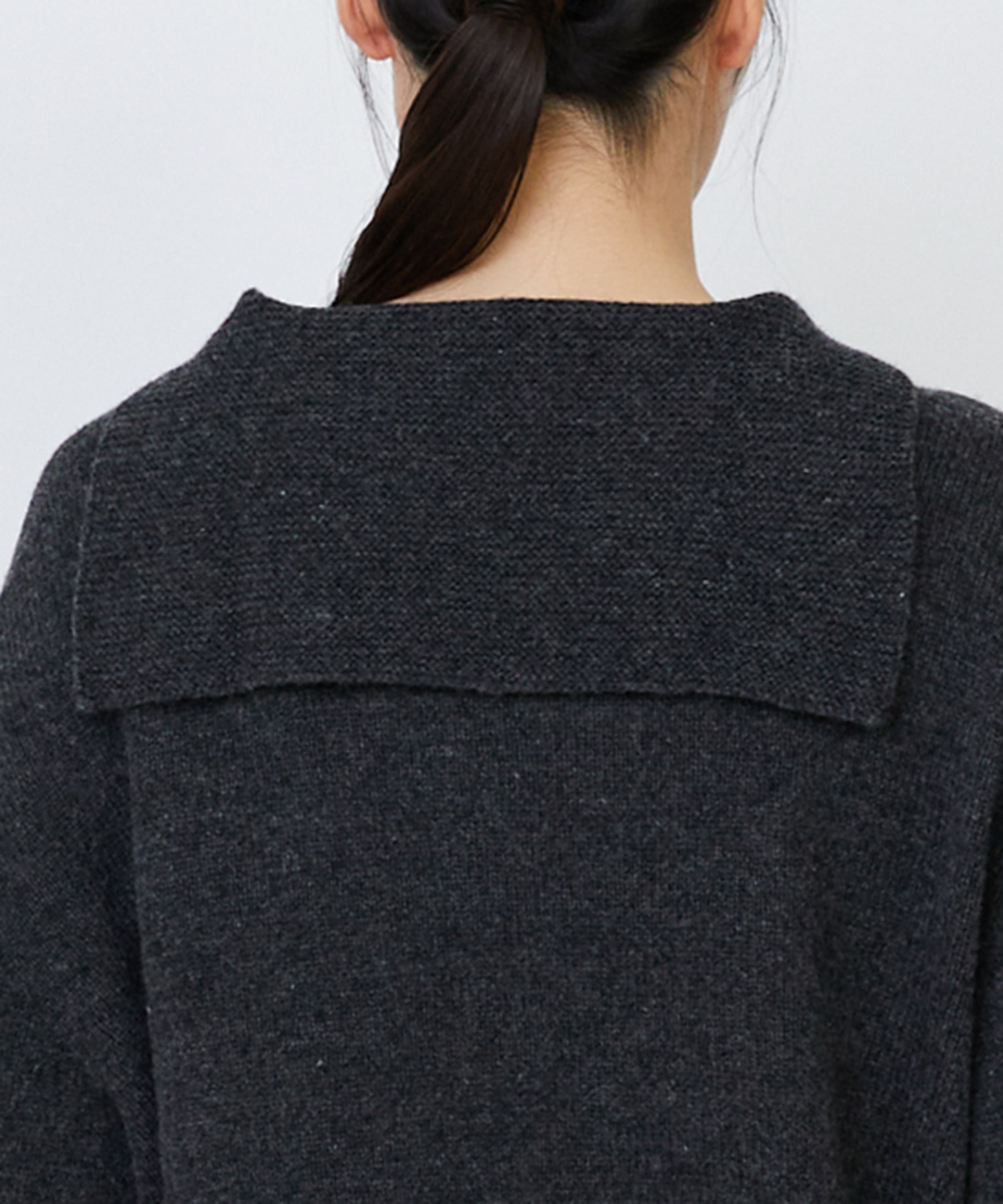 【LOISIR】【11月お気に入り登録ブランド内5位】ホールガーメントカシミヤ混天竺セーラーカラープルオーバー 詳細画像 チャコールグレー 17
