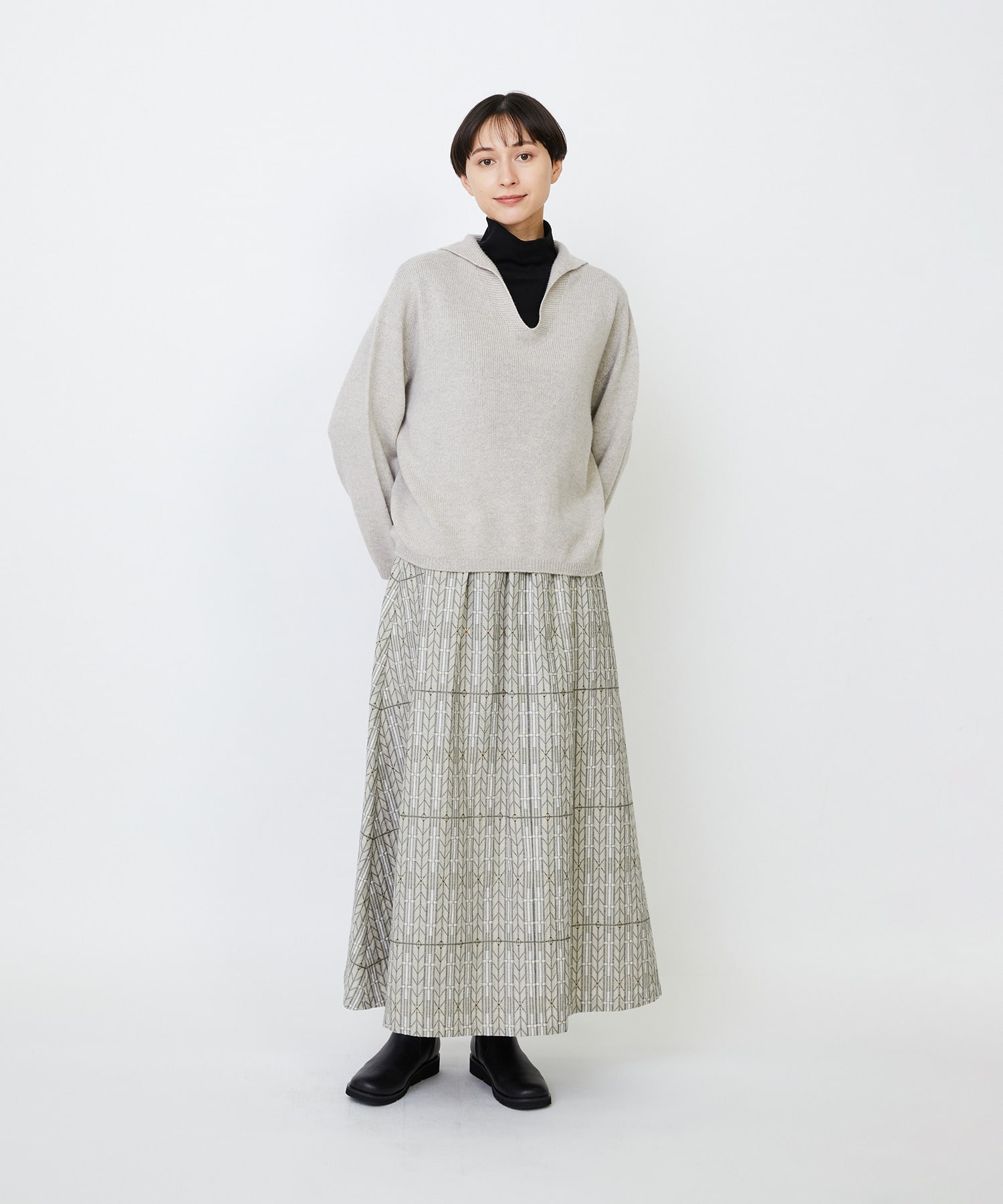 【LOISIR】【11月お気に入り登録ブランド内5位】ホールガーメントカシミヤ混天竺セーラーカラープルオーバー 詳細画像 チャコールグレー 2