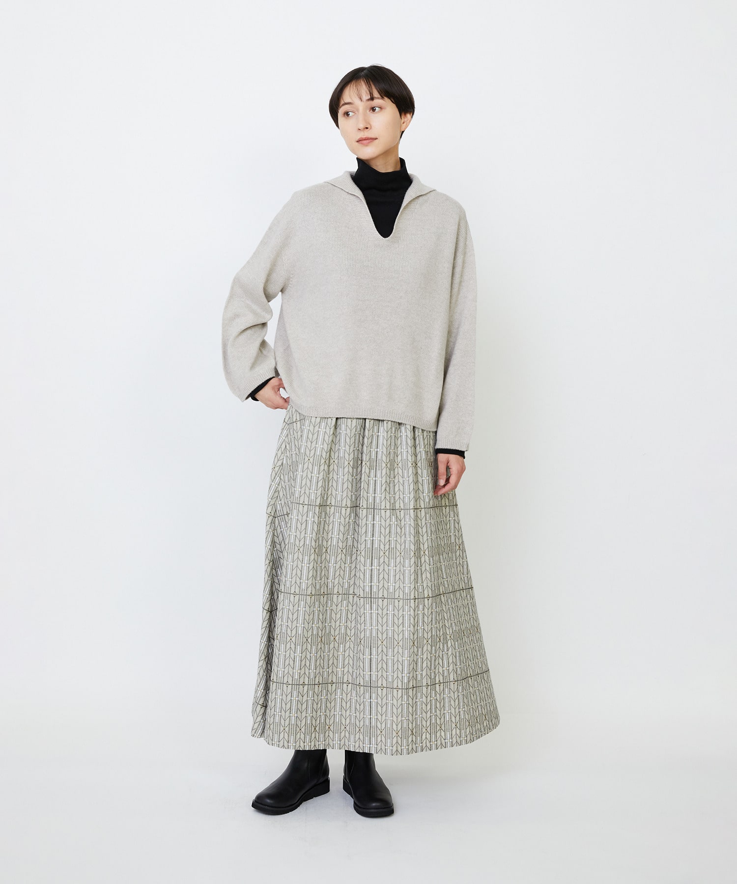 【LOISIR】【11月お気に入り登録ブランド内5位】ホールガーメントカシミヤ混天竺セーラーカラープルオーバー 詳細画像 チャコールグレー 3