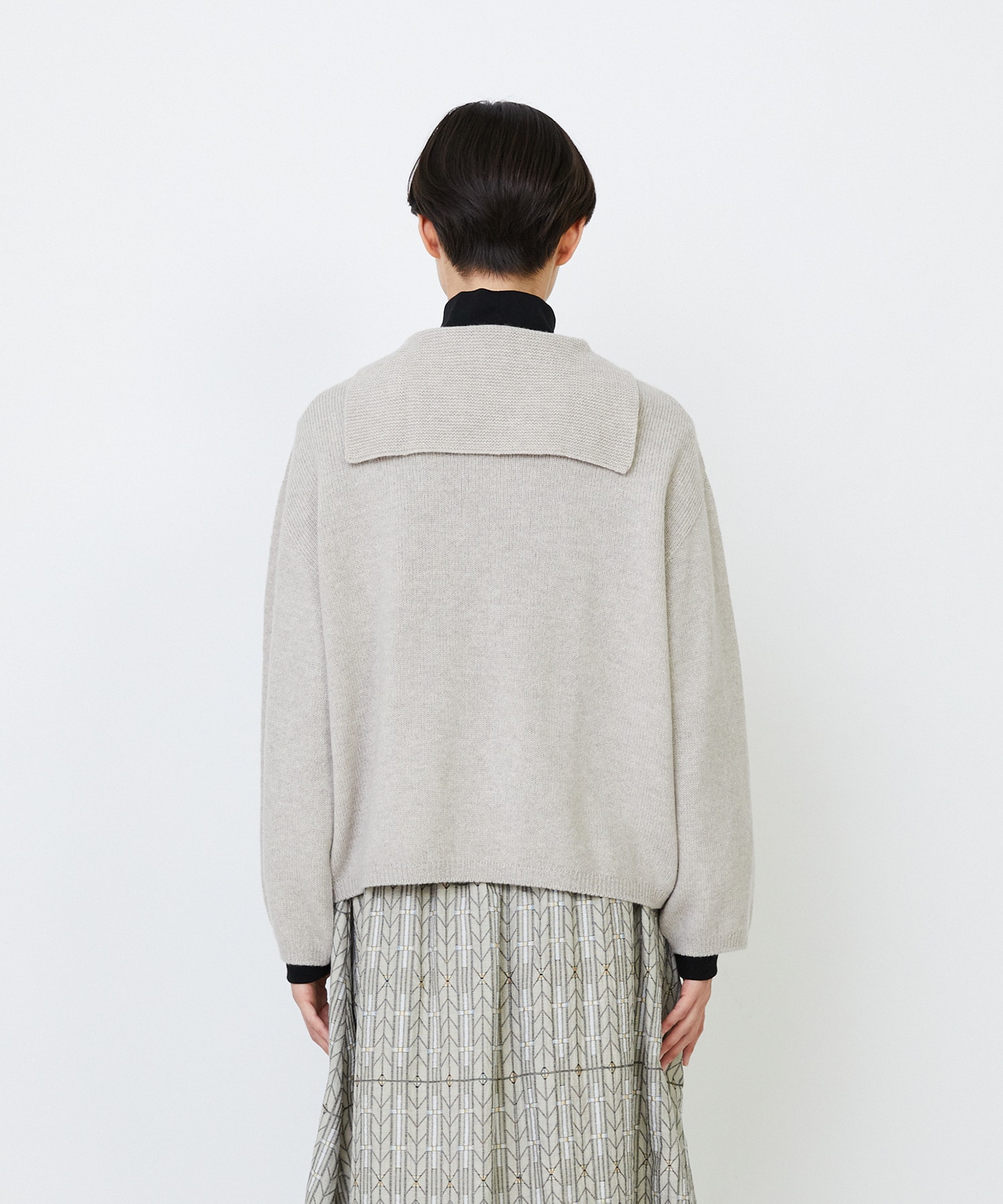 【LOISIR】【11月お気に入り登録ブランド内5位】ホールガーメントカシミヤ混天竺セーラーカラープルオーバー 詳細画像 チャコールグレー 8