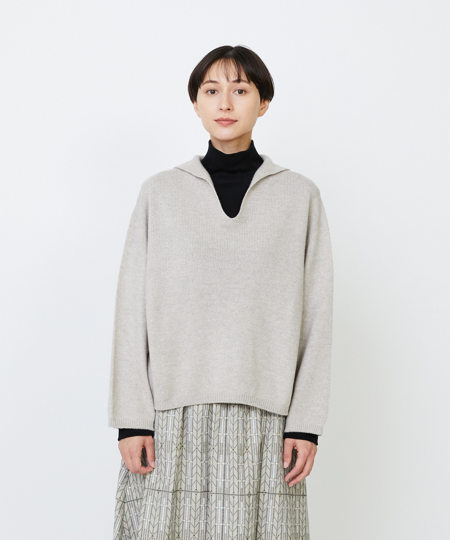 【LOISIR】【11月お気に入り登録ブランド内5位】ホールガーメントカシミヤ混天竺セーラーカラープルオーバー 詳細画像 ベージュ 1