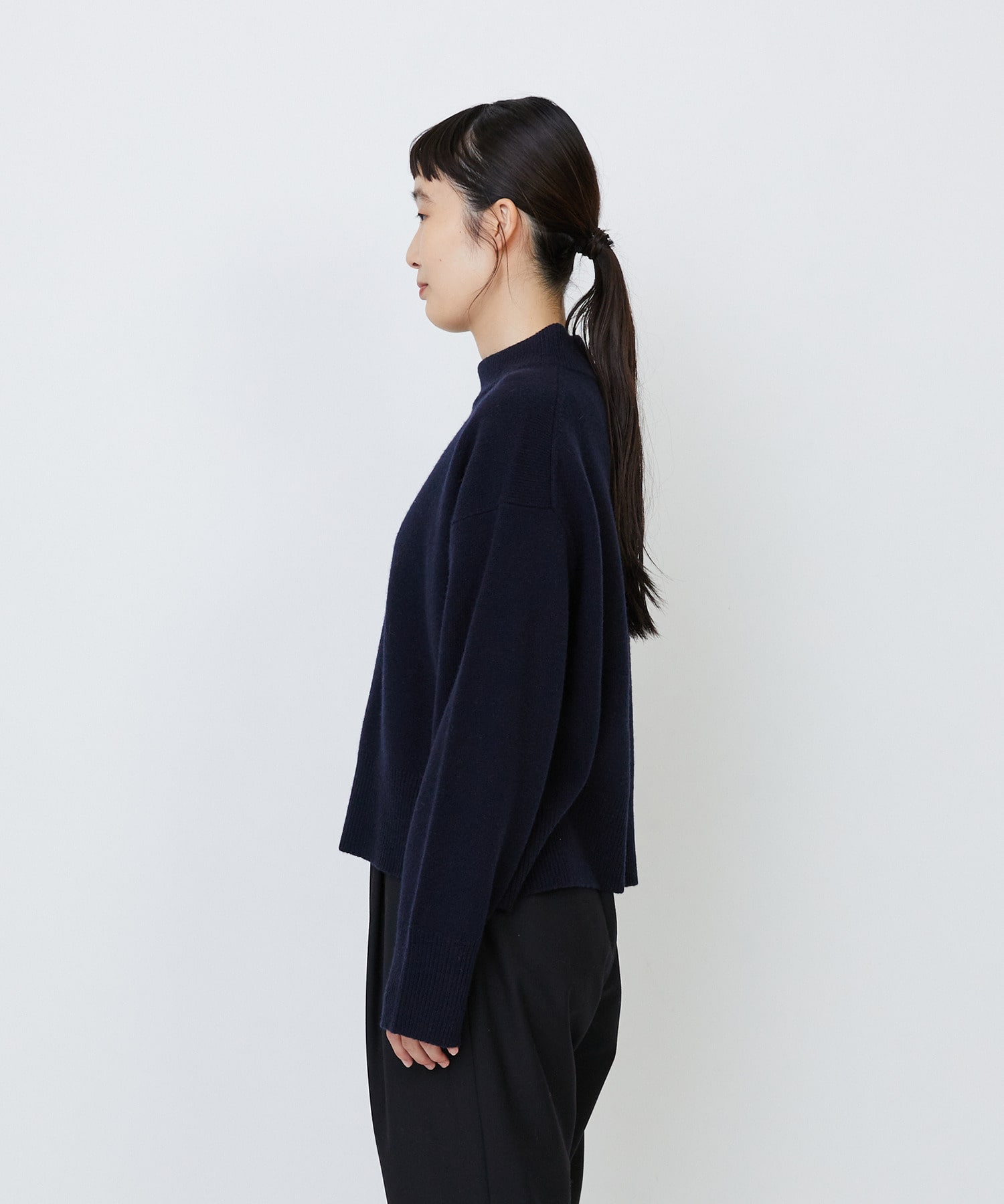 【LOISIR】メリノウール天竺モックネックプルオーバー 詳細画像 ネイビー 23
