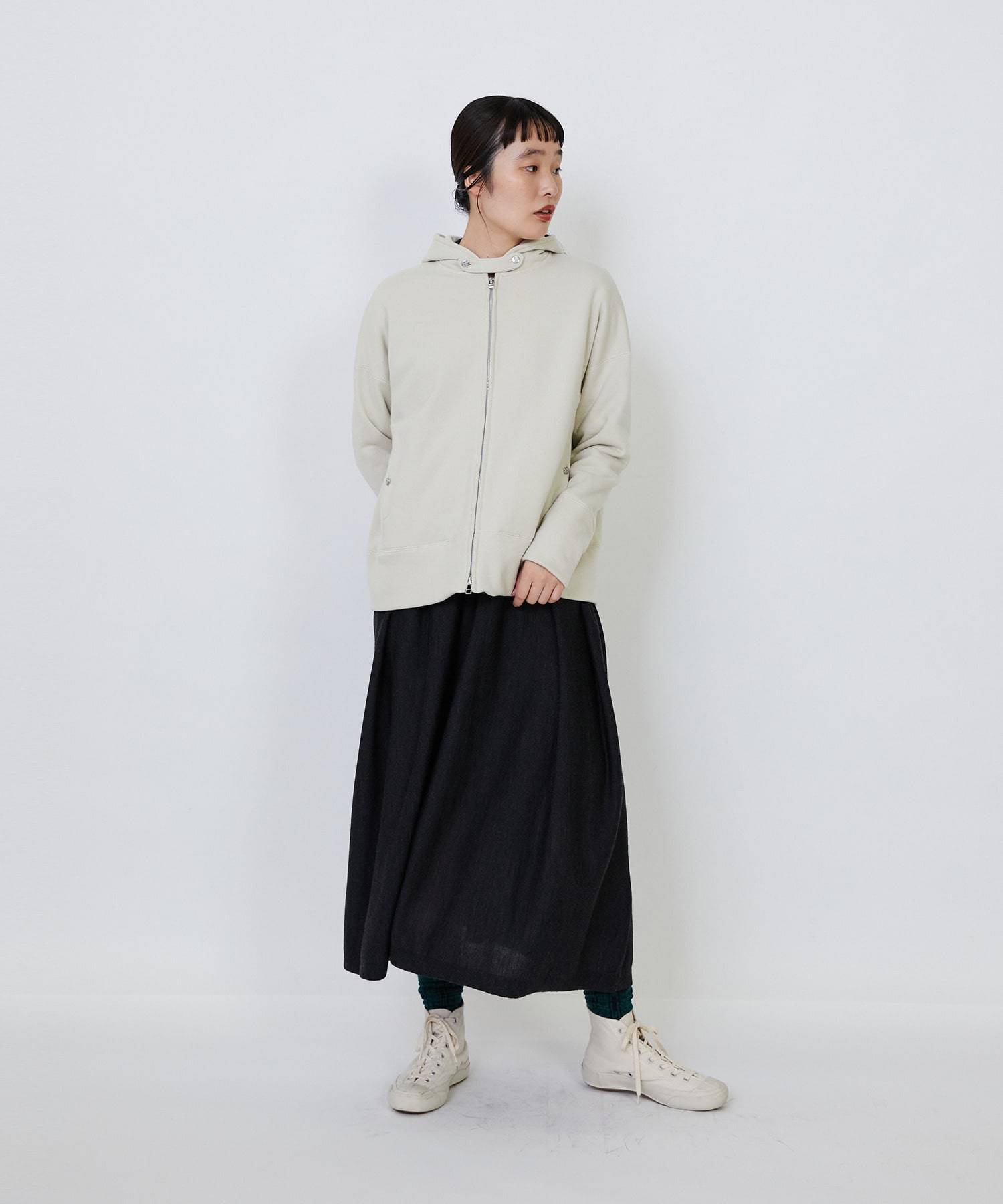 【LOISIR】｜2BUY10%OFF・3BUY20%OFF｜度詰め裏毛ジップフーディ 詳細画像 ブラック 4