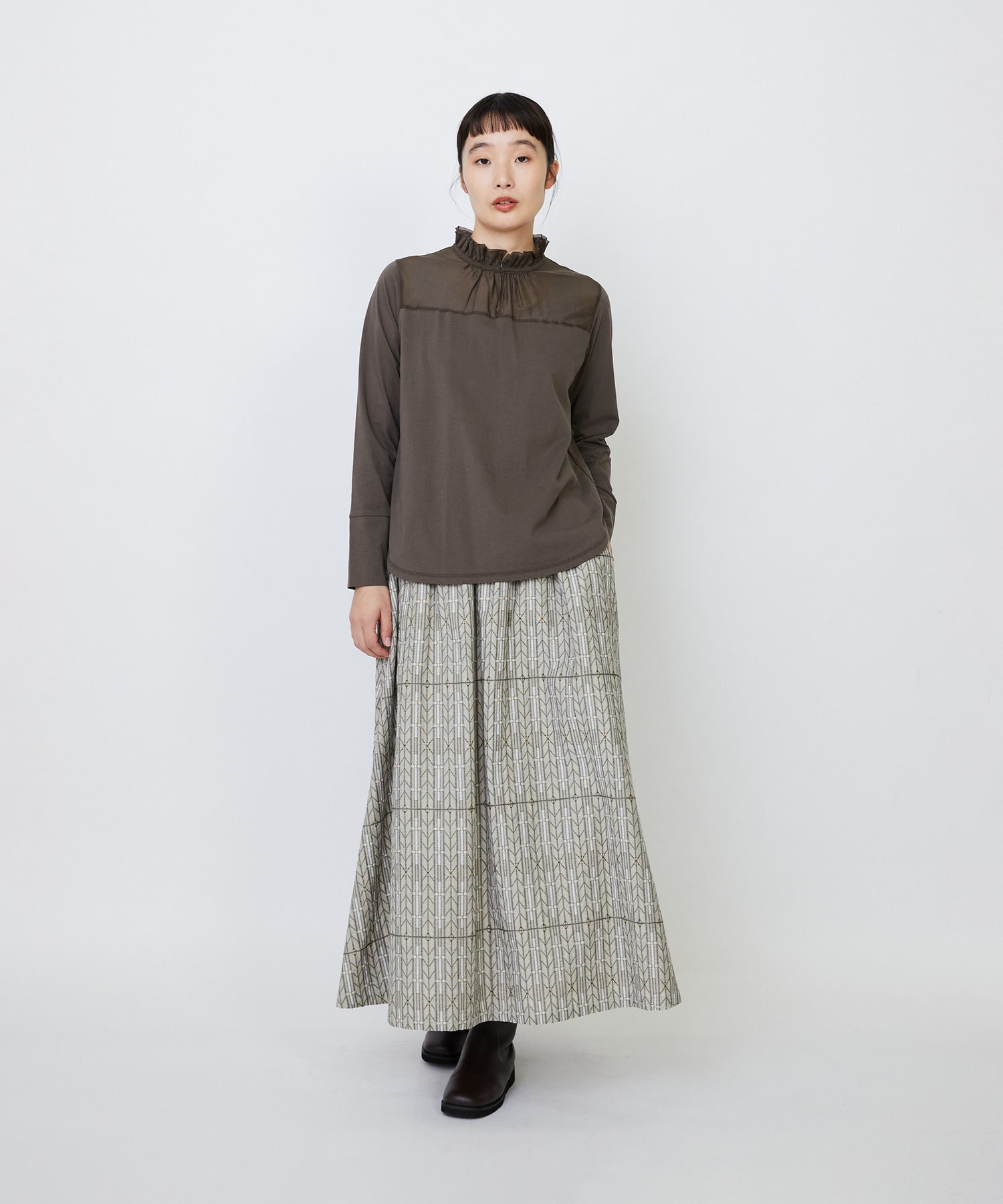 【LOISIR】｜2BUY10%OFF・3BUY20%OFF｜シルクコットンローン×ハイゲージ天竺カットソーブラウス 詳細画像 ブラック 17