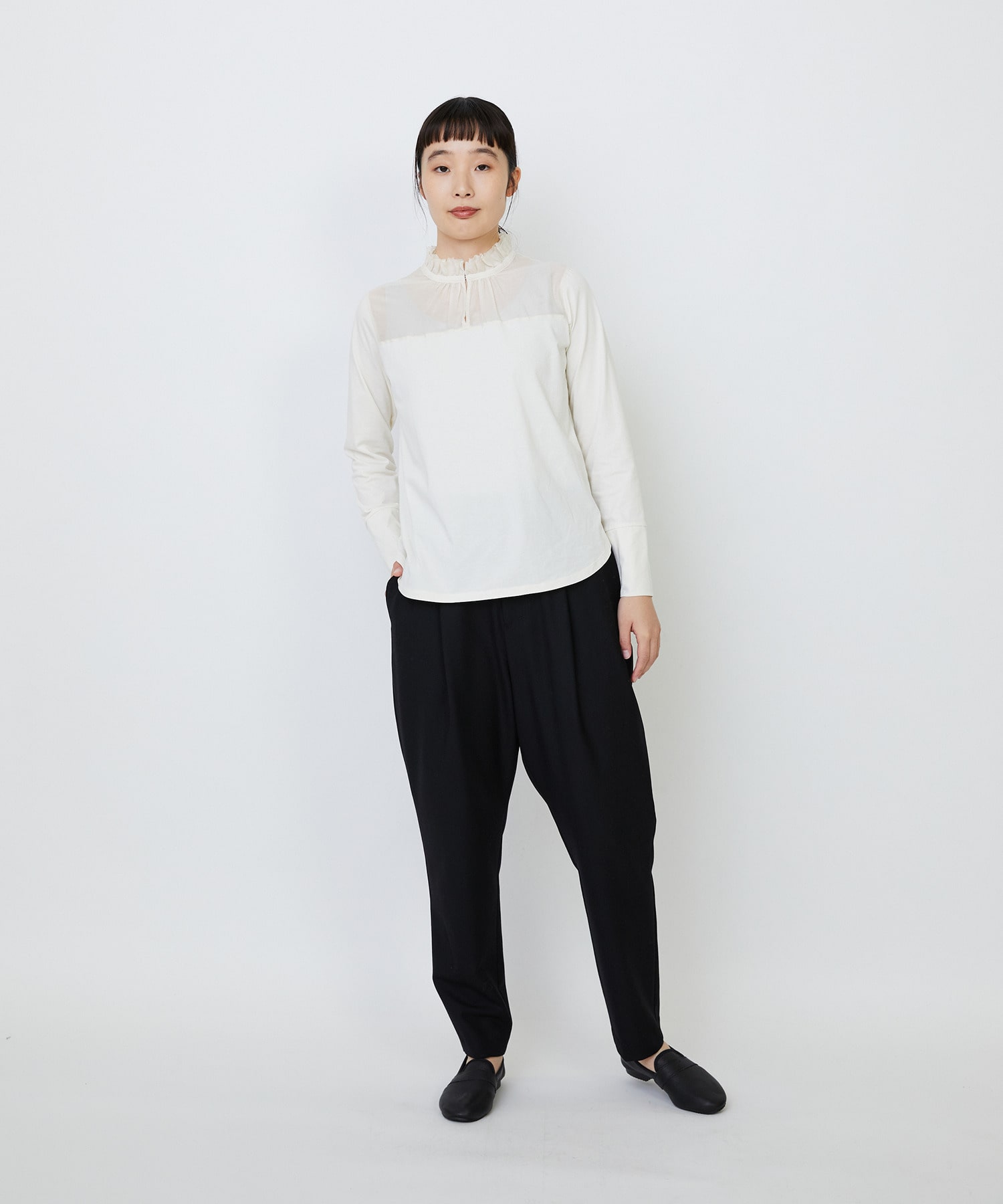 【LOISIR】｜2BUY10%OFF・3BUY20%OFF｜シルクコットンローン×ハイゲージ天竺カットソーブラウス 詳細画像 ブラック 3