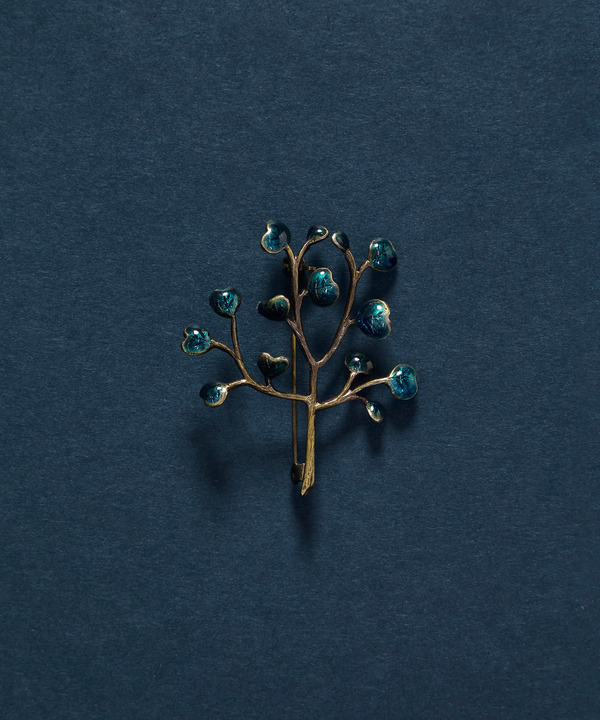 【クリスマスマルシェ対象】ユーカリモチーフブローチ【クリスマスマルシェ対象】ユーカリモチーフブローチ