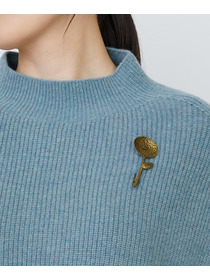 【LOISIR】【クリスマスマルシェ対象】たんぽぽモチーフたたき風テクニックブローチ 詳細画像 ゴールド 2