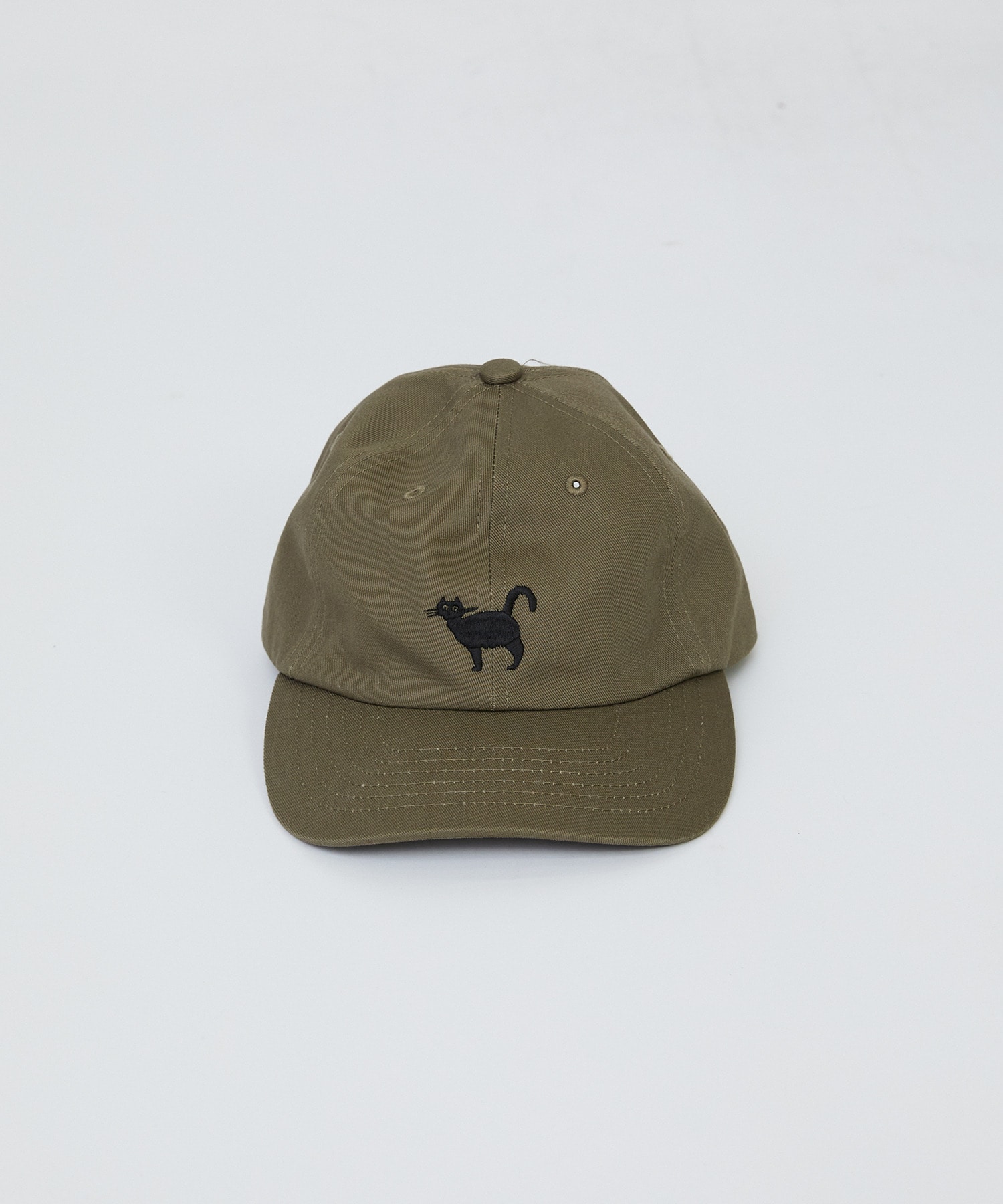 【LOISIR】【EC限定・アーティストコラボ】LOISIR×TORANEKOBONBON BLACK NEKO キャップ 詳細画像 オリーブ 9