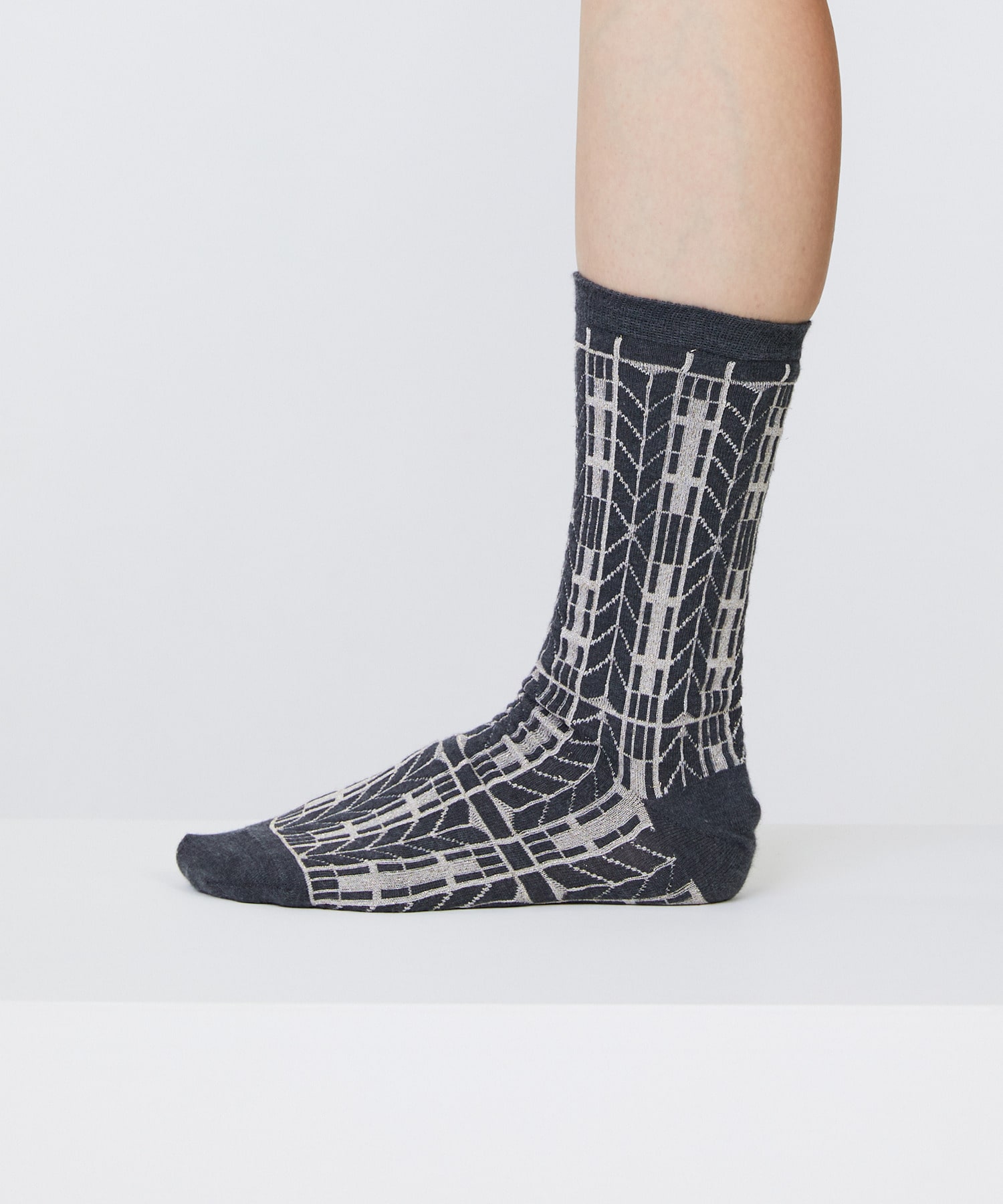 【LOISIR】オリジナル幾何柄ソックス 詳細画像 グリーン系その他 3