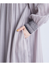 【congés payés】｜2BUY10%OFF・3BUY20%OFF｜スモッキングドビーワンピース 詳細画像 ブラック 11