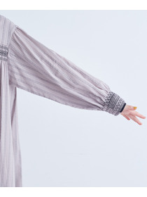 【congés payés】｜2BUY10%OFF・3BUY20%OFF｜スモッキングドビーワンピース 詳細画像 ブラック 12