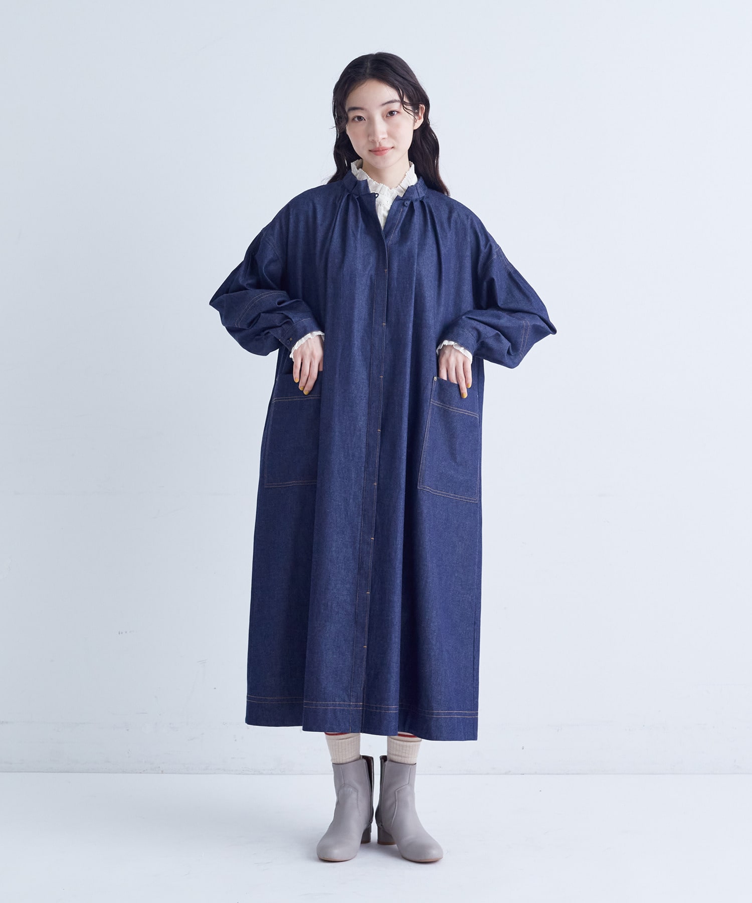 【congés payés】タックカラーデニムワンピース 詳細画像 インディゴブルー 1