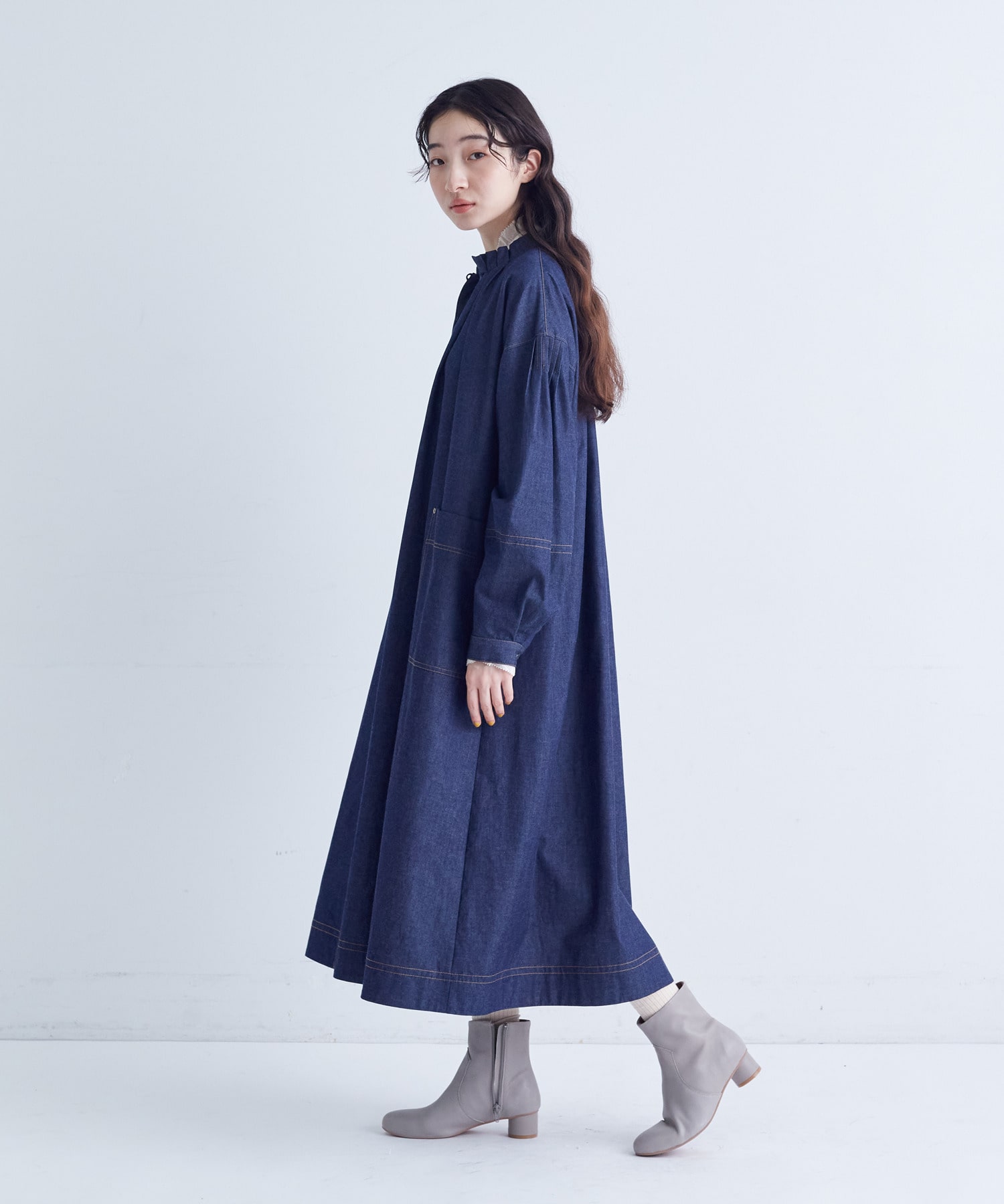【congés payés】タックカラーデニムワンピース 詳細画像 インディゴブルー 2