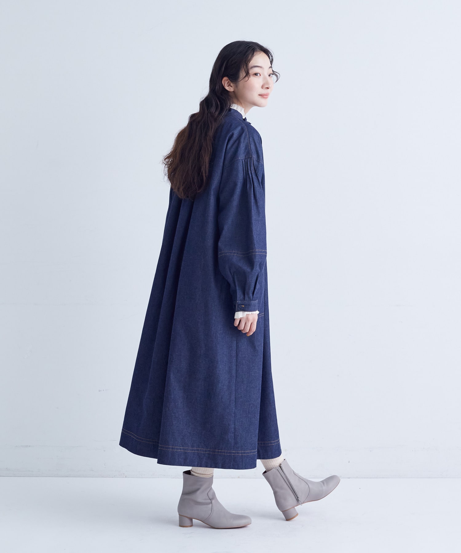【congés payés】タックカラーデニムワンピース 詳細画像 インディゴブルー 4