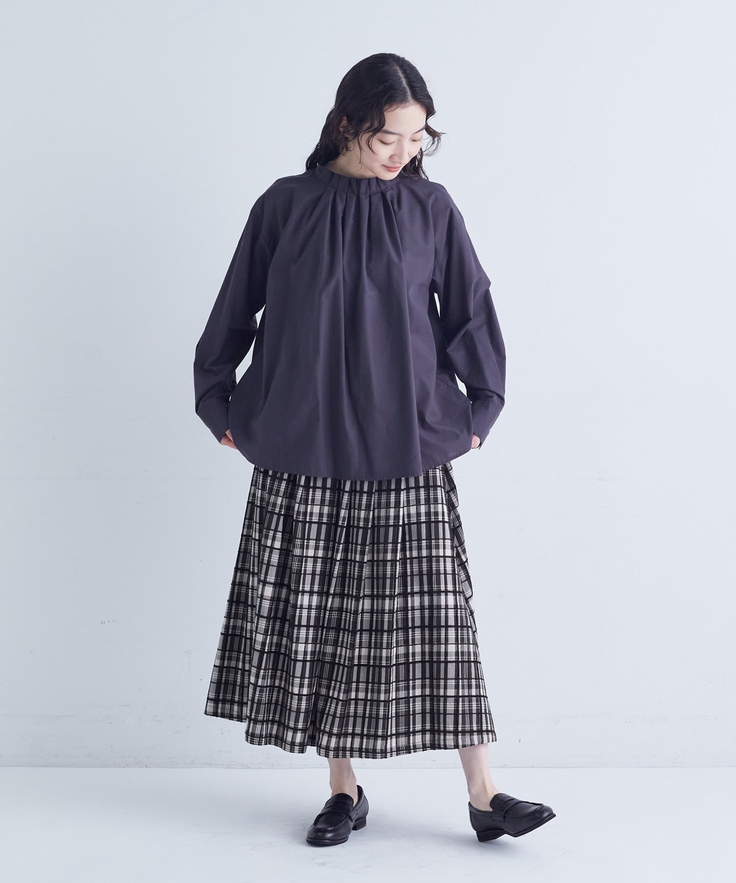 【congés payés】｜2BUY10%OFF・3BUY20%OFF｜◆タックフリルブラウス 詳細画像 チャコールグレー 21