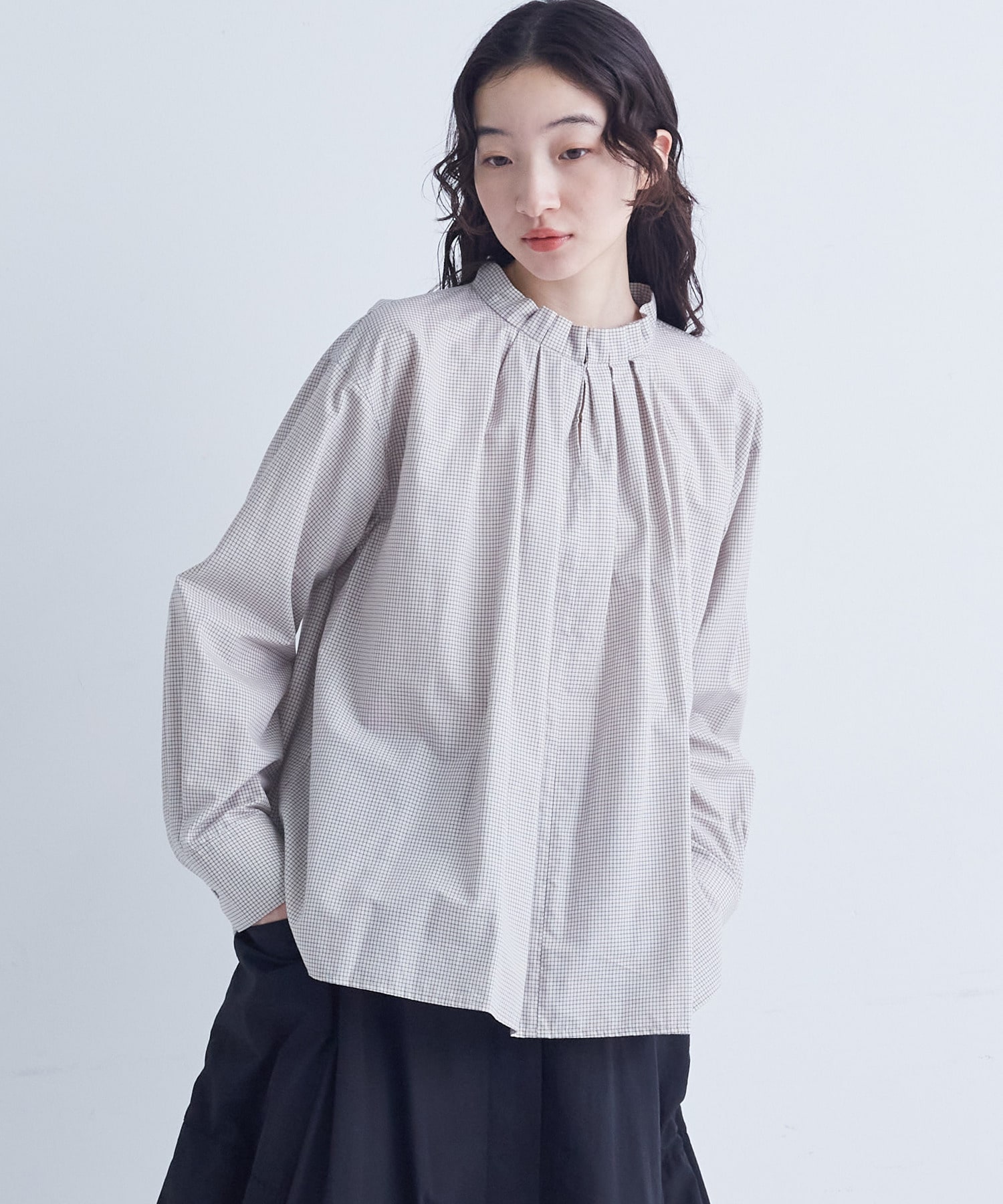 【congés payés】｜2BUY10%OFF・3BUY20%OFF｜◆タックフリルブラウス 詳細画像 チャコールグレー 4