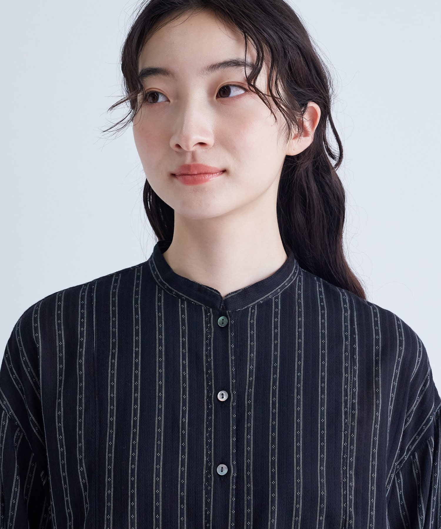 【congés payés】｜2BUY10%OFF・3BUY20%OFF｜スモッキングドビーブラウス 詳細画像 グレイッシュベージュ 16