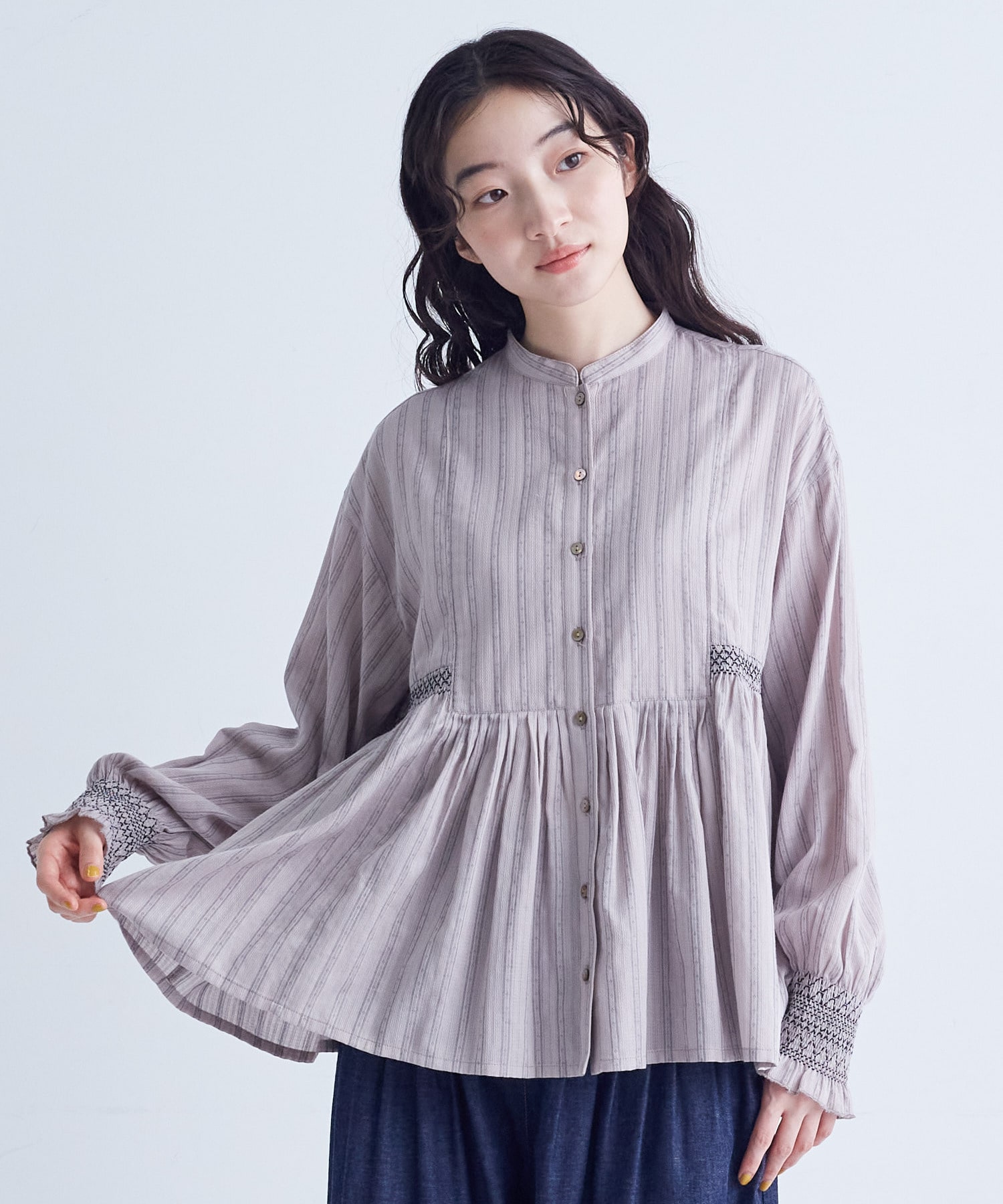 【congés payés】｜2BUY10%OFF・3BUY20%OFF｜スモッキングドビーブラウス 詳細画像 グレイッシュベージュ 4