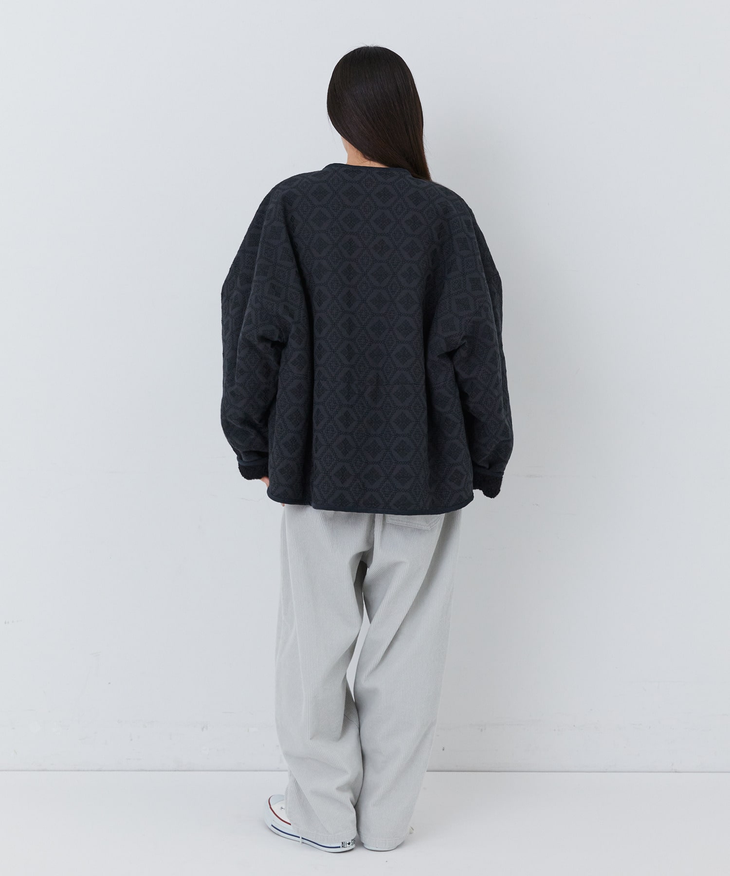 【congés payés】｜2BUY10%OFF・3BUY20%OFF｜【11月お気に入り登録ブランド内3位】フォークロア刺繍ショートジャケット 詳細画像 チャコールグレー 17