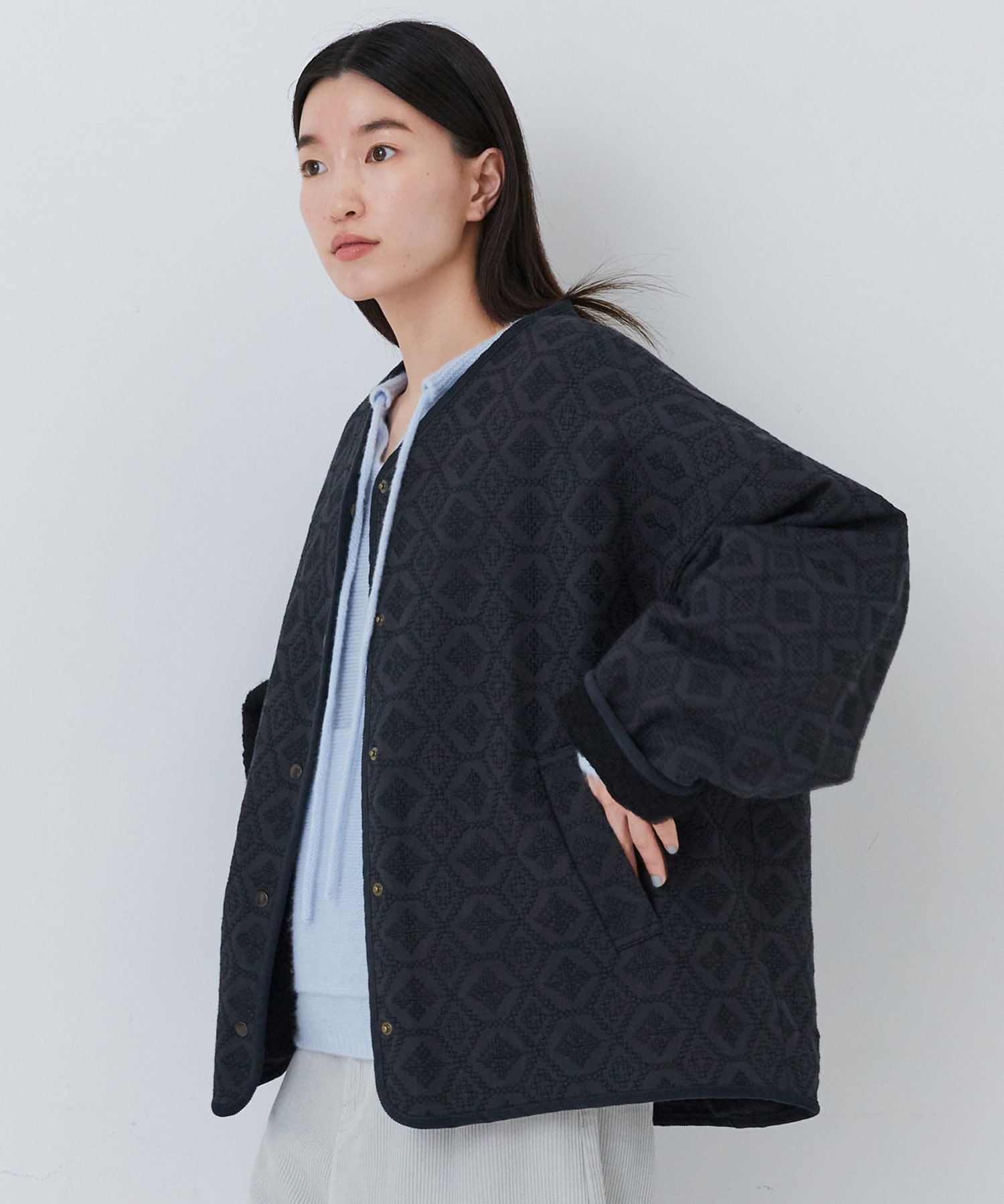 【congés payés】｜2BUY10%OFF・3BUY20%OFF｜【11月お気に入り登録ブランド内3位】フォークロア刺繍ショートジャケット 詳細画像 チャコールグレー 18