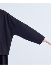 【congés payés】ラウンドカラーショートジャケット 詳細画像 ブラック 10