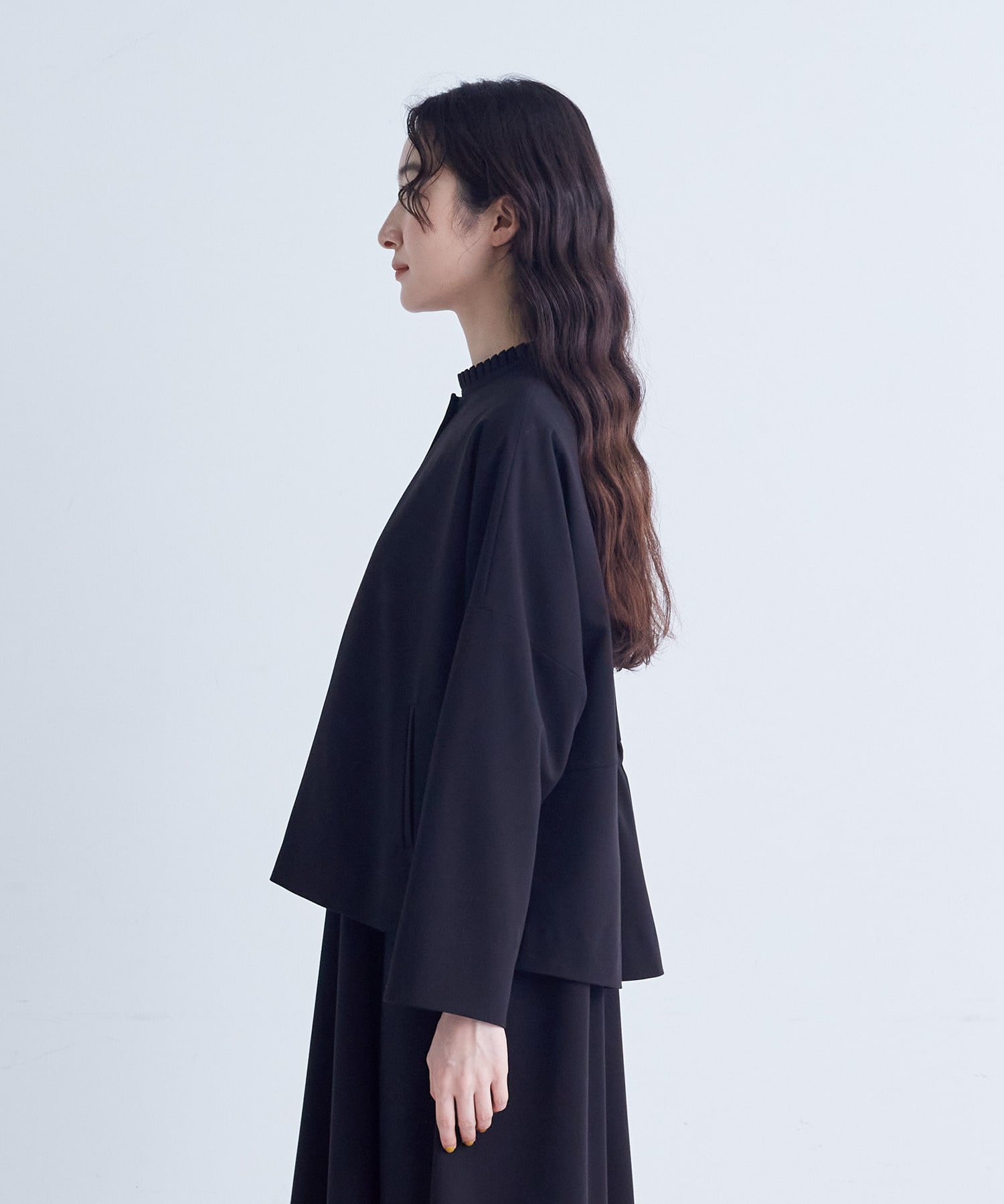 【congés payés】ラウンドカラーショートジャケット 詳細画像 ブラック 5