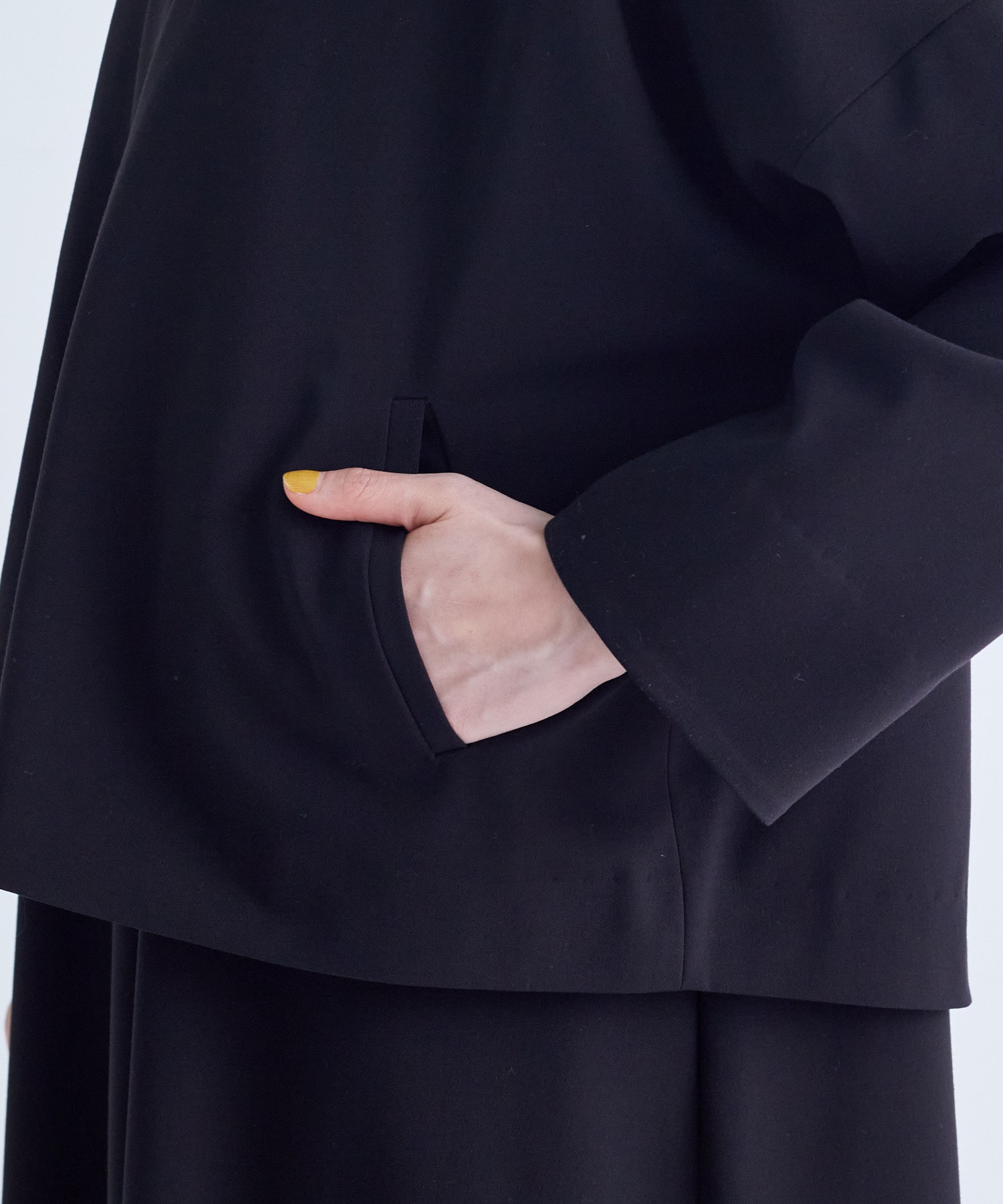 【congés payés】ラウンドカラーショートジャケット 詳細画像 ブラック 9