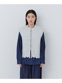 【congés payés】｜2BUY10%OFF・3BUY20%OFF｜ダブルガーゼ刺繍ベスト 詳細画像 ブラック 4