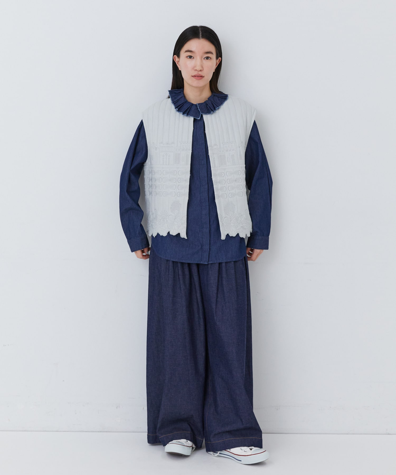 【congés payés】｜2BUY10%OFF・3BUY20%OFF｜ダブルガーゼ刺繍ベスト 詳細画像 ブラック 1