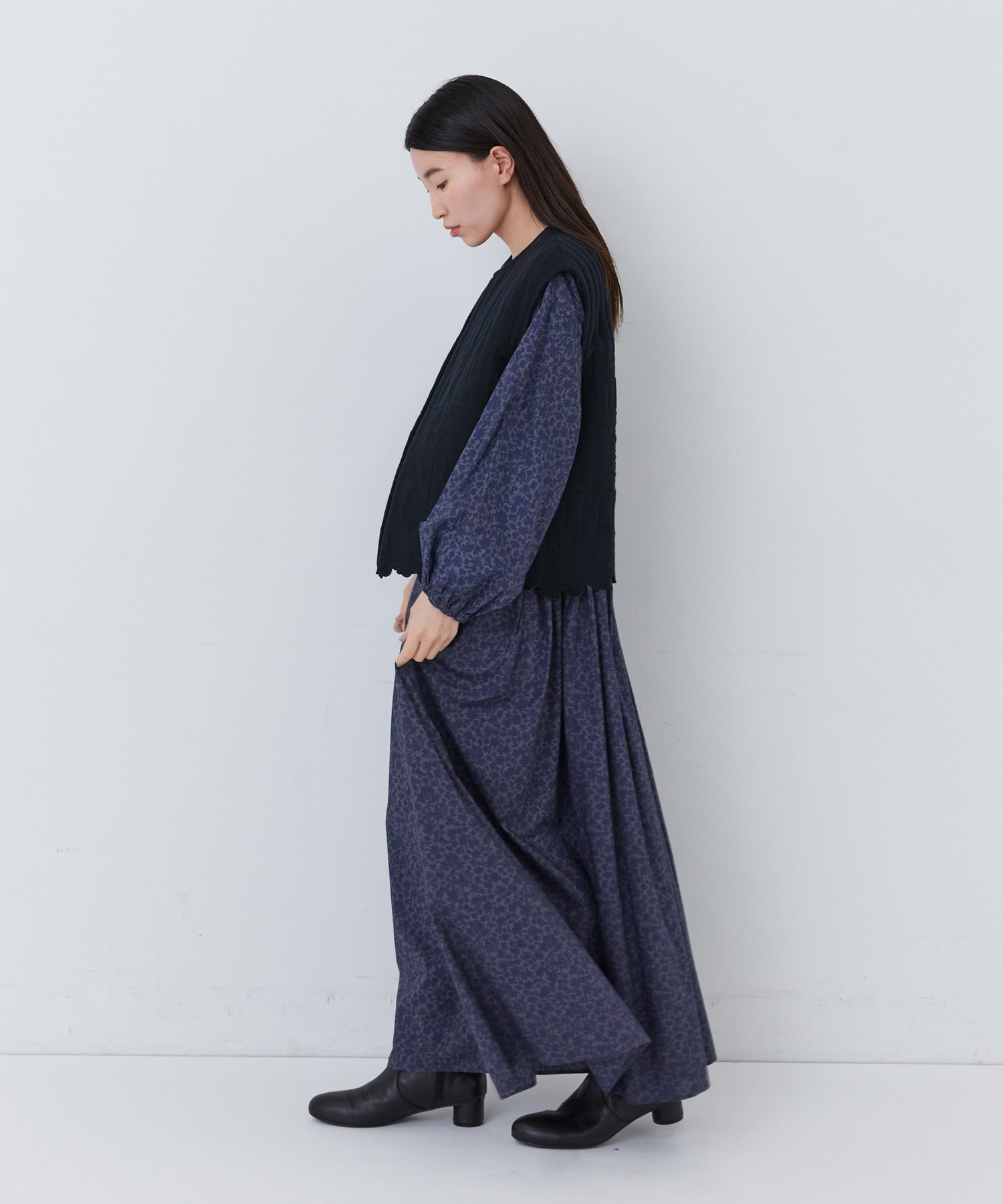 【congés payés】｜2BUY10%OFF・3BUY20%OFF｜ダブルガーゼ刺繍ベスト 詳細画像 ブラック 9