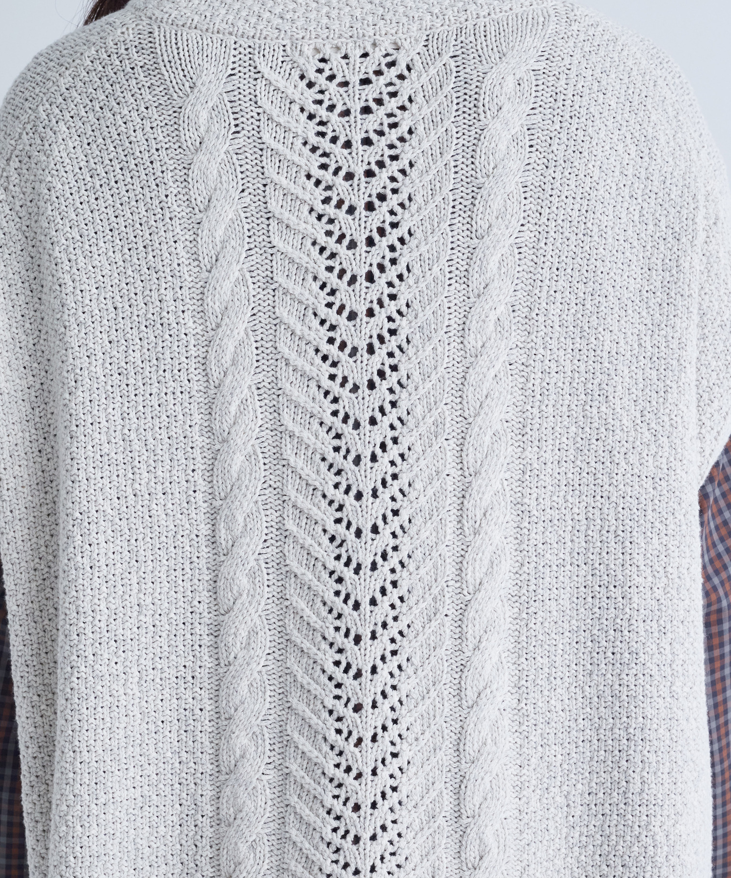 【congés payés】｜2BUY10%OFF・3BUY20%OFF｜綿リリヤーン縄柄前開きベスト 詳細画像 オートミール 10